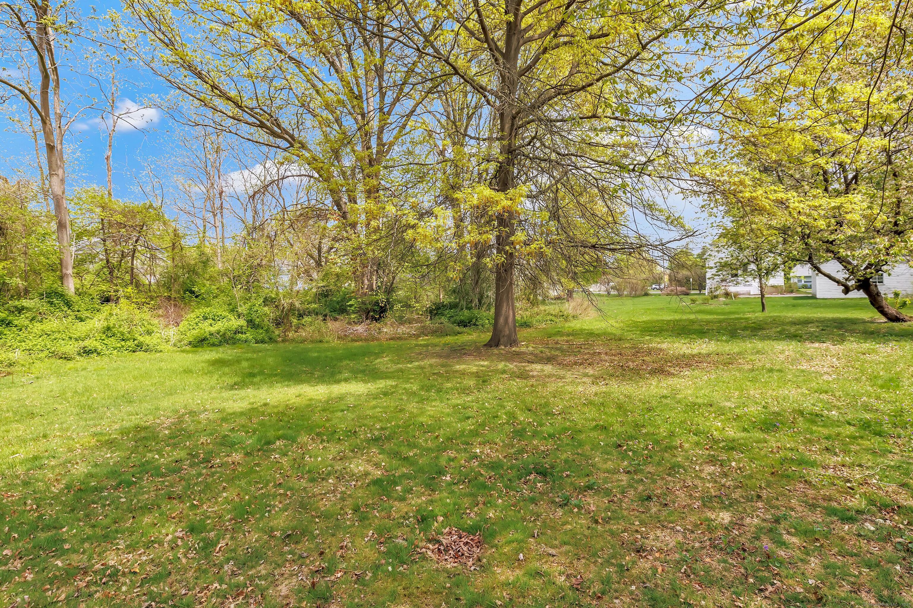 2803 Broadbridge, Stratford, Connecticut 06614