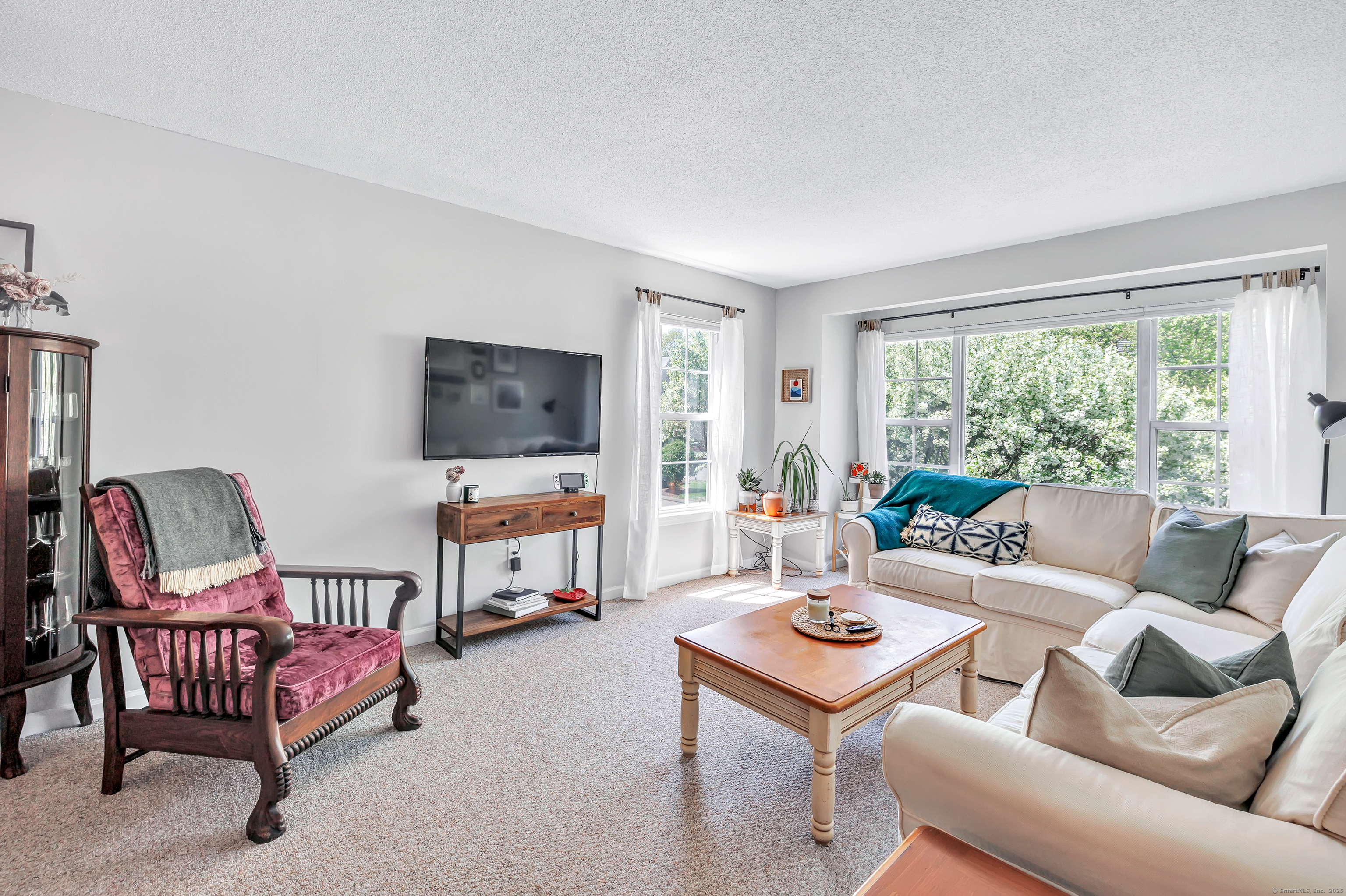 103 Paugusett, Trumbull, Connecticut 06611