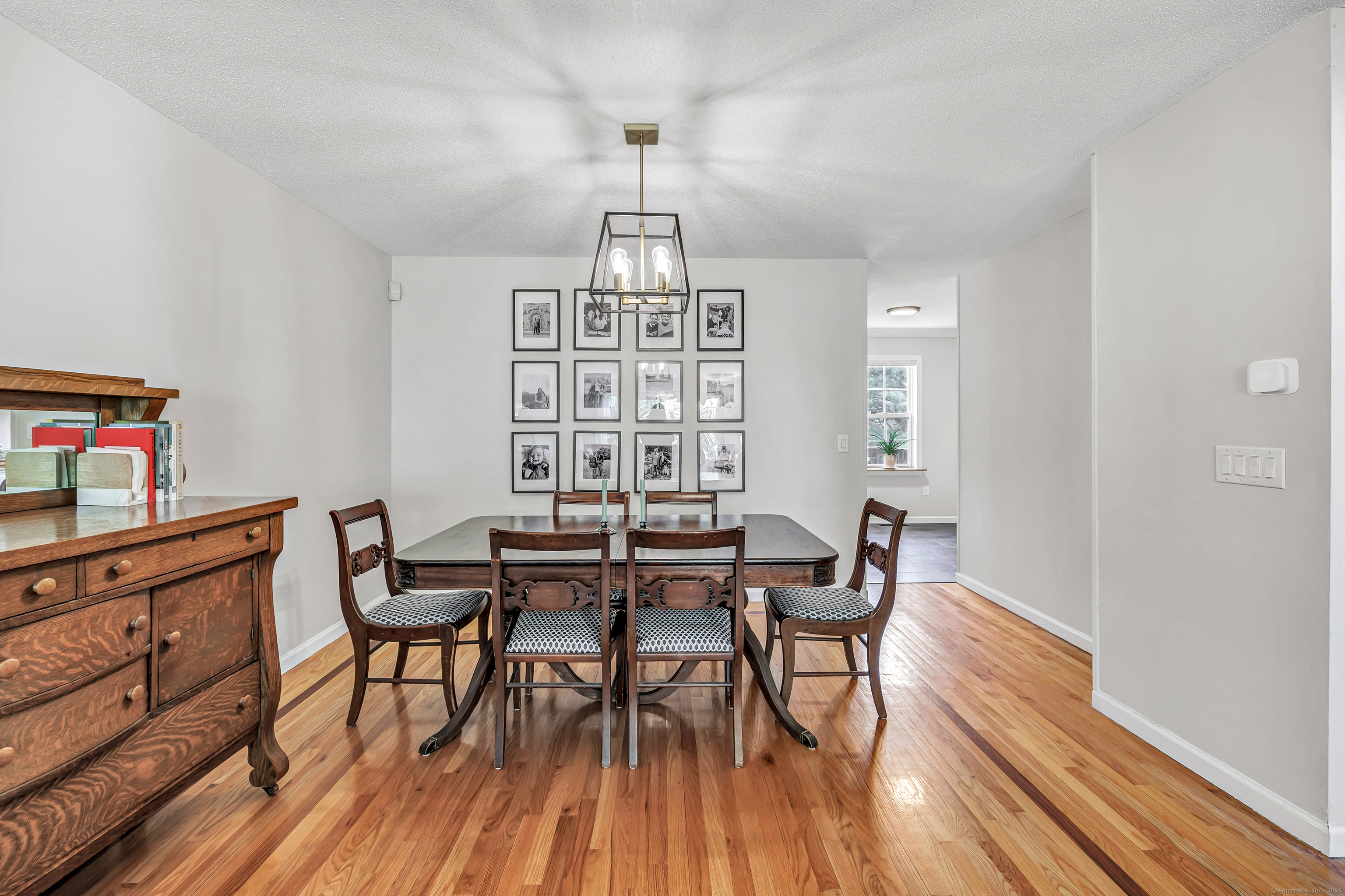 103 Paugusett, Trumbull, Connecticut 06611