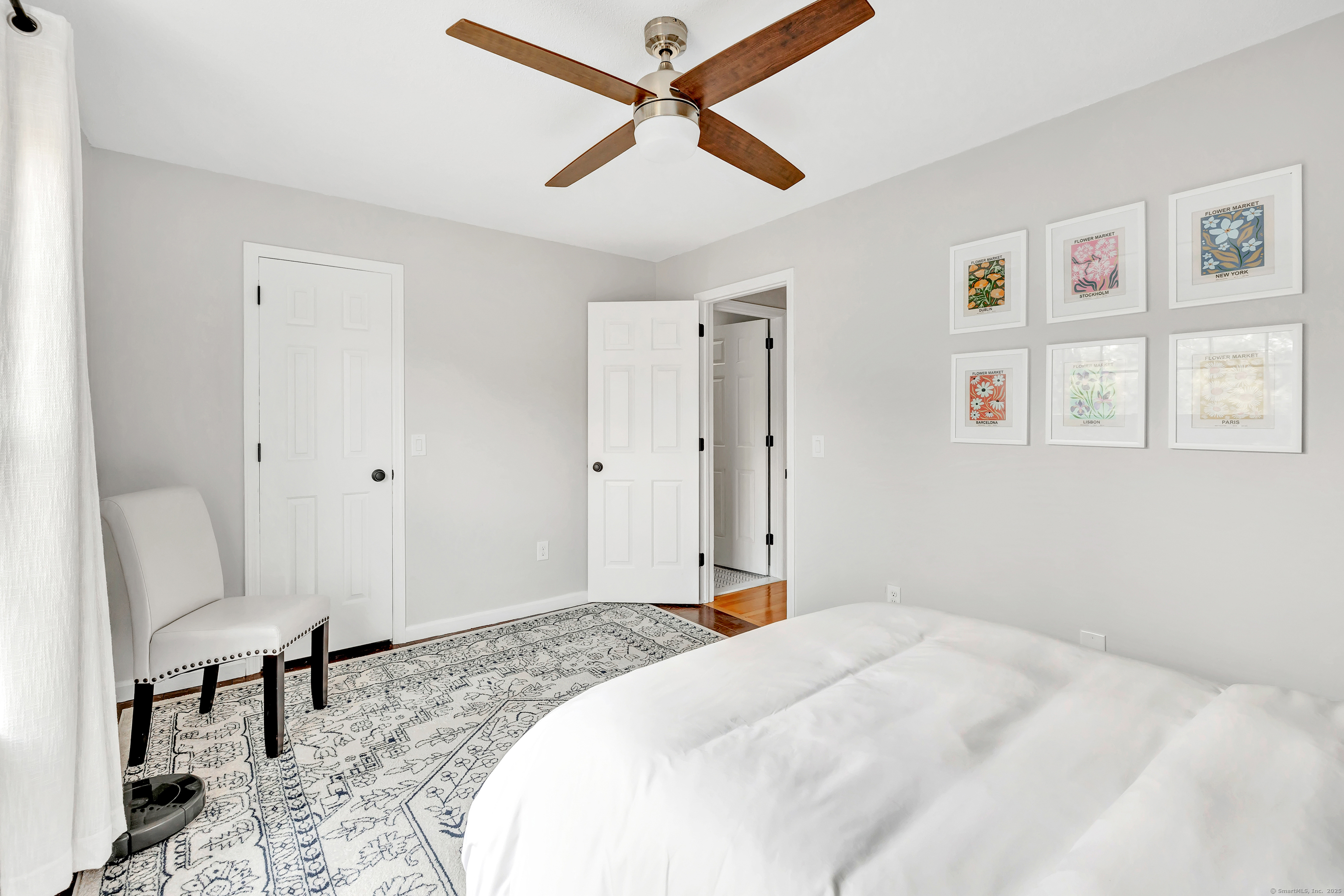 103 Paugusett, Trumbull, Connecticut 06611