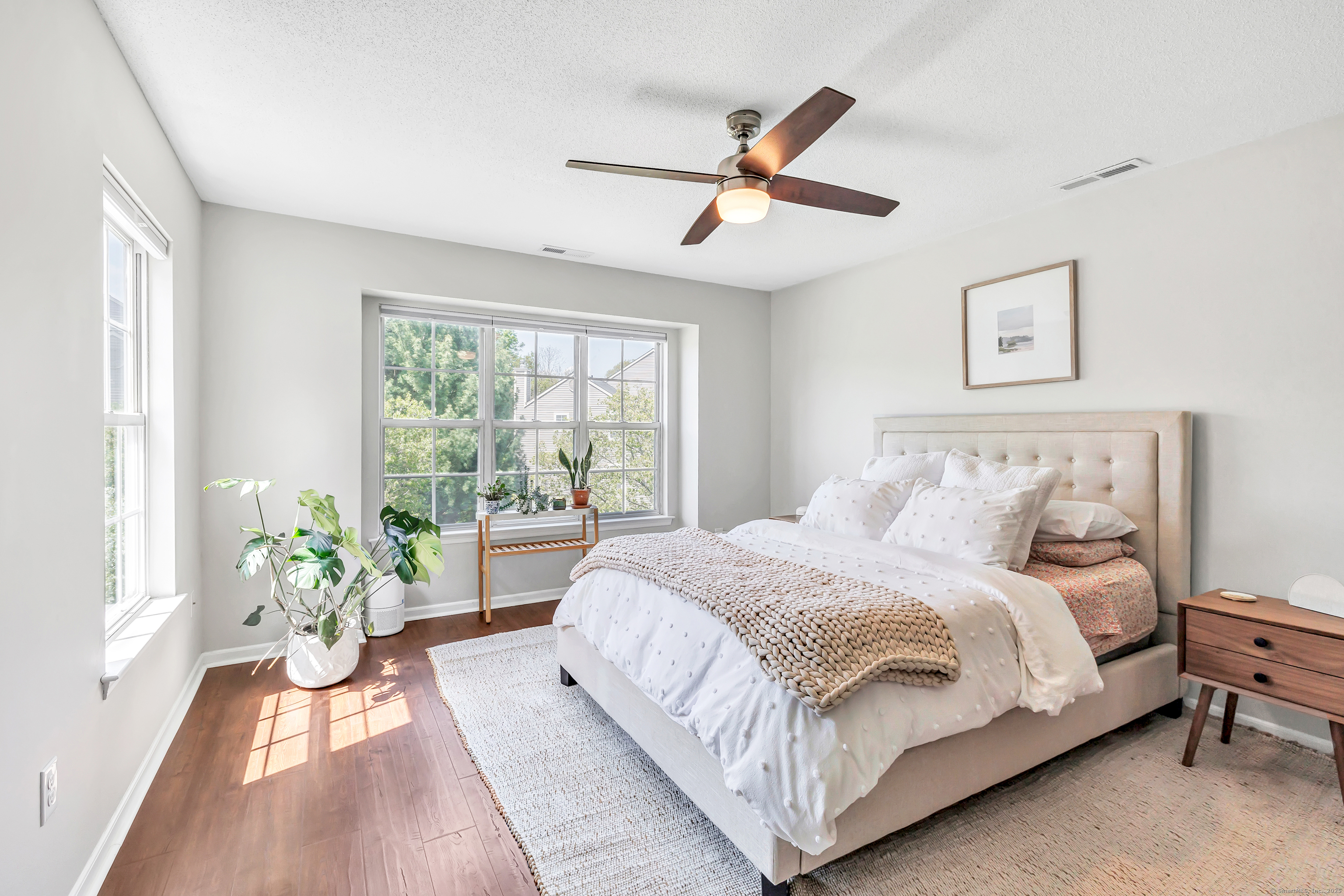 103 Paugusett, Trumbull, Connecticut 06611