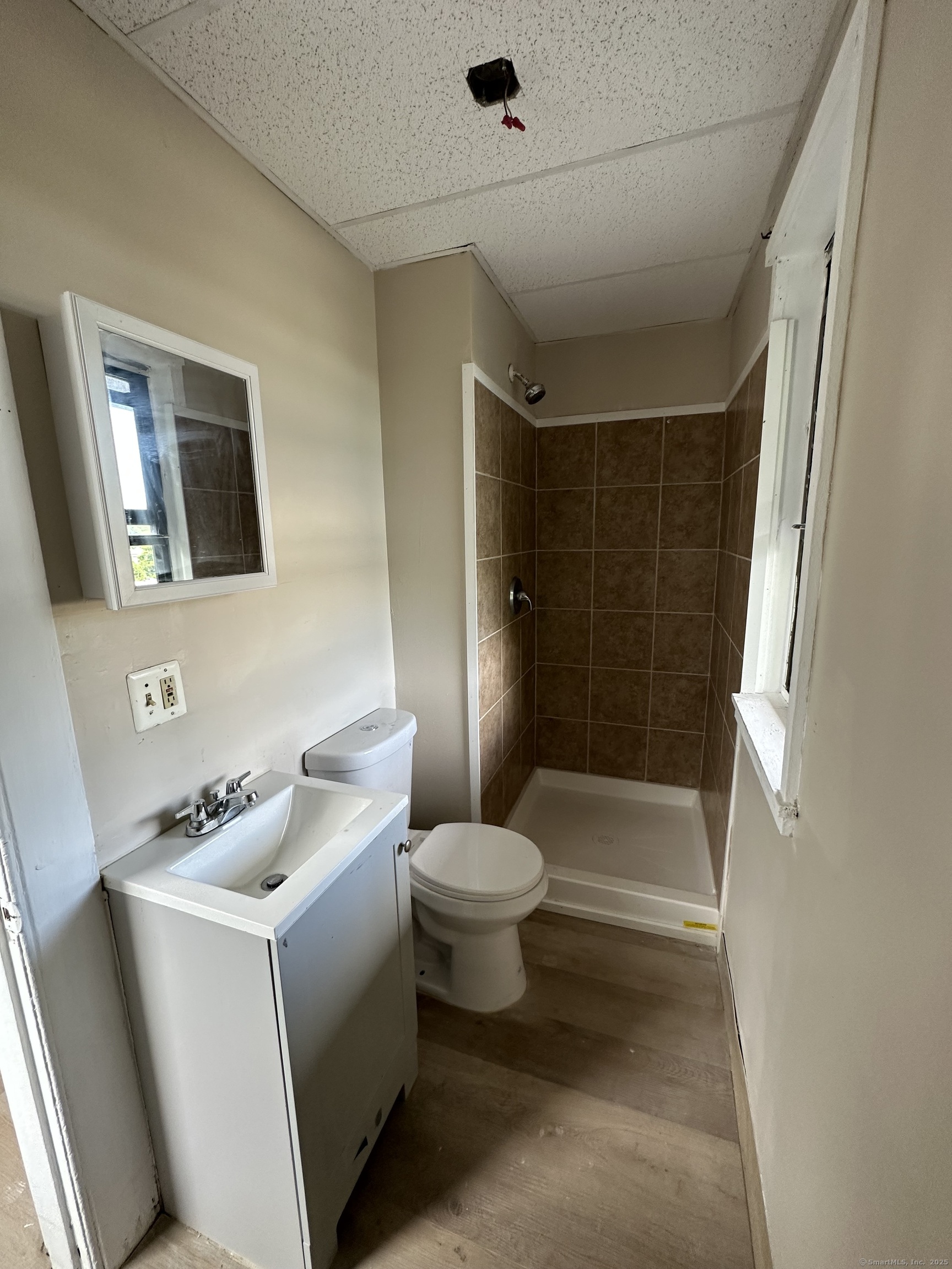 197 Leonard, Waterbury, Connecticut 06708