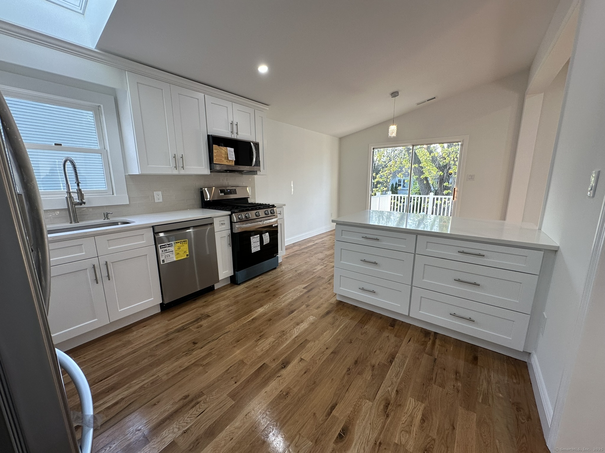 85 Sanford, West Haven, Connecticut 06516