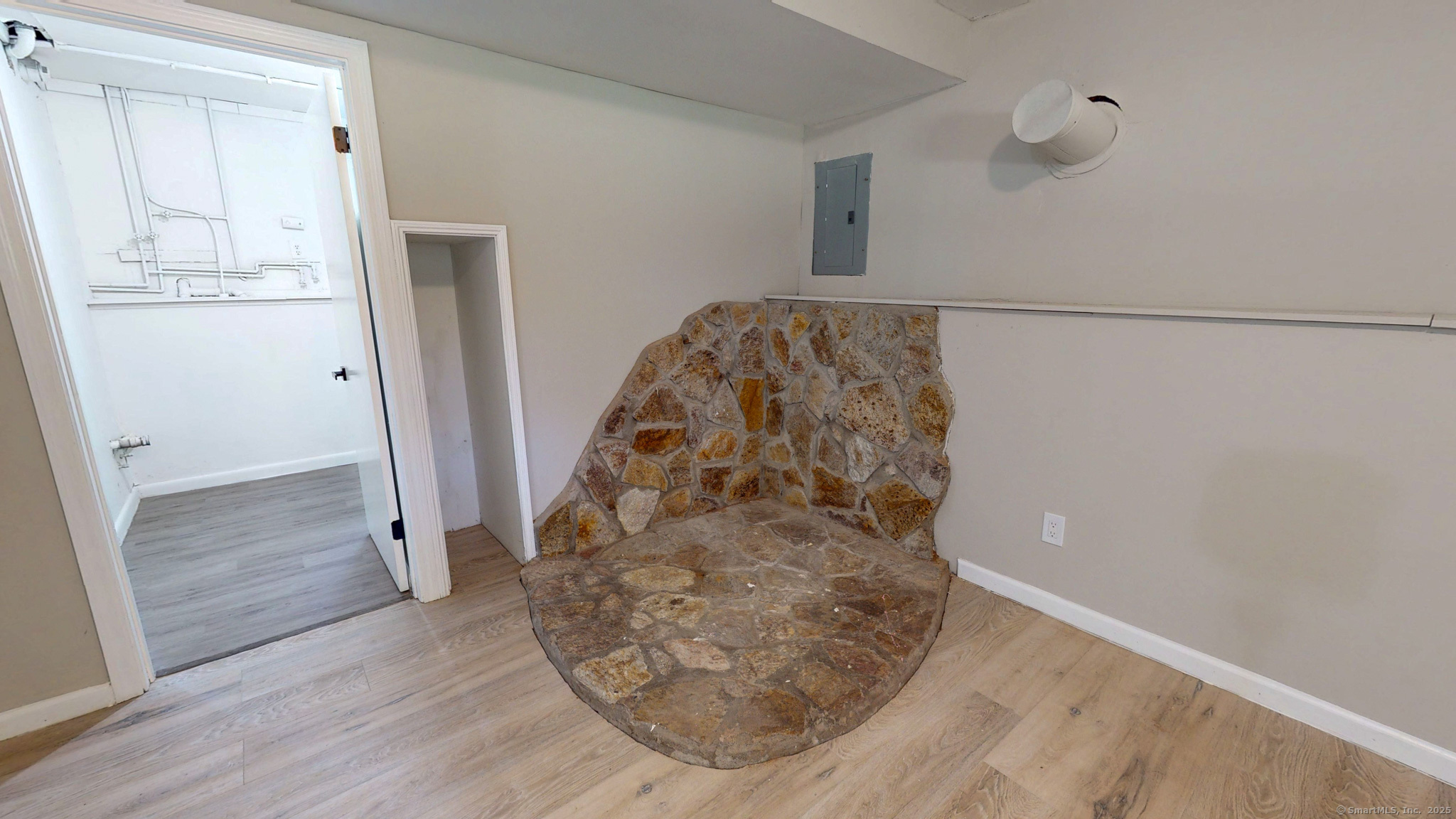 11 Quarry, Meriden, Connecticut 06451