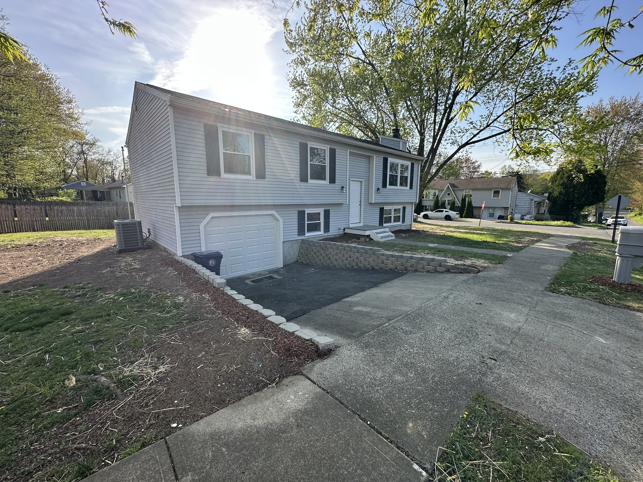 85 Sanford, West Haven, Connecticut 06516