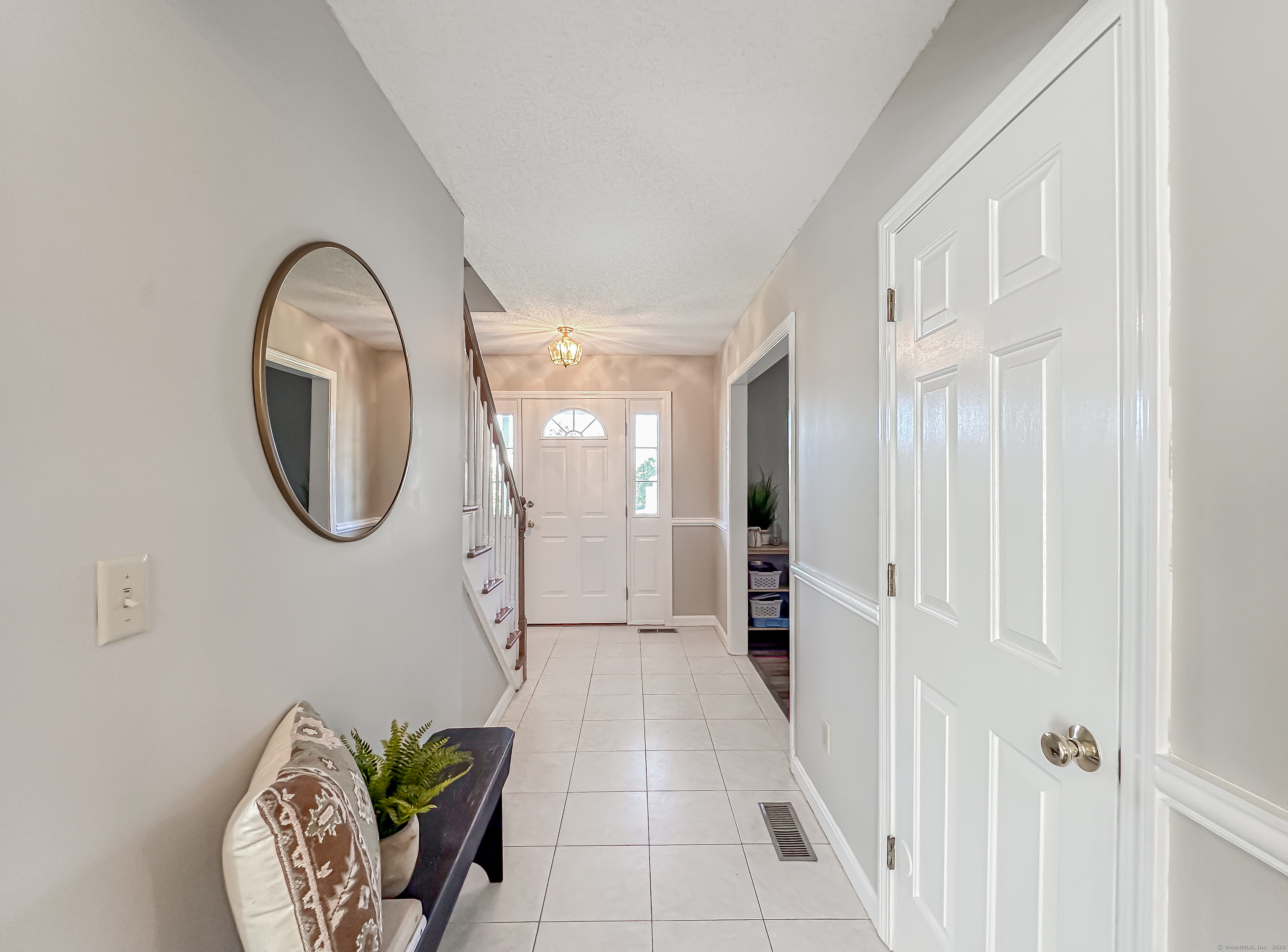 61 Geraldine, Naugatuck, Connecticut 06770