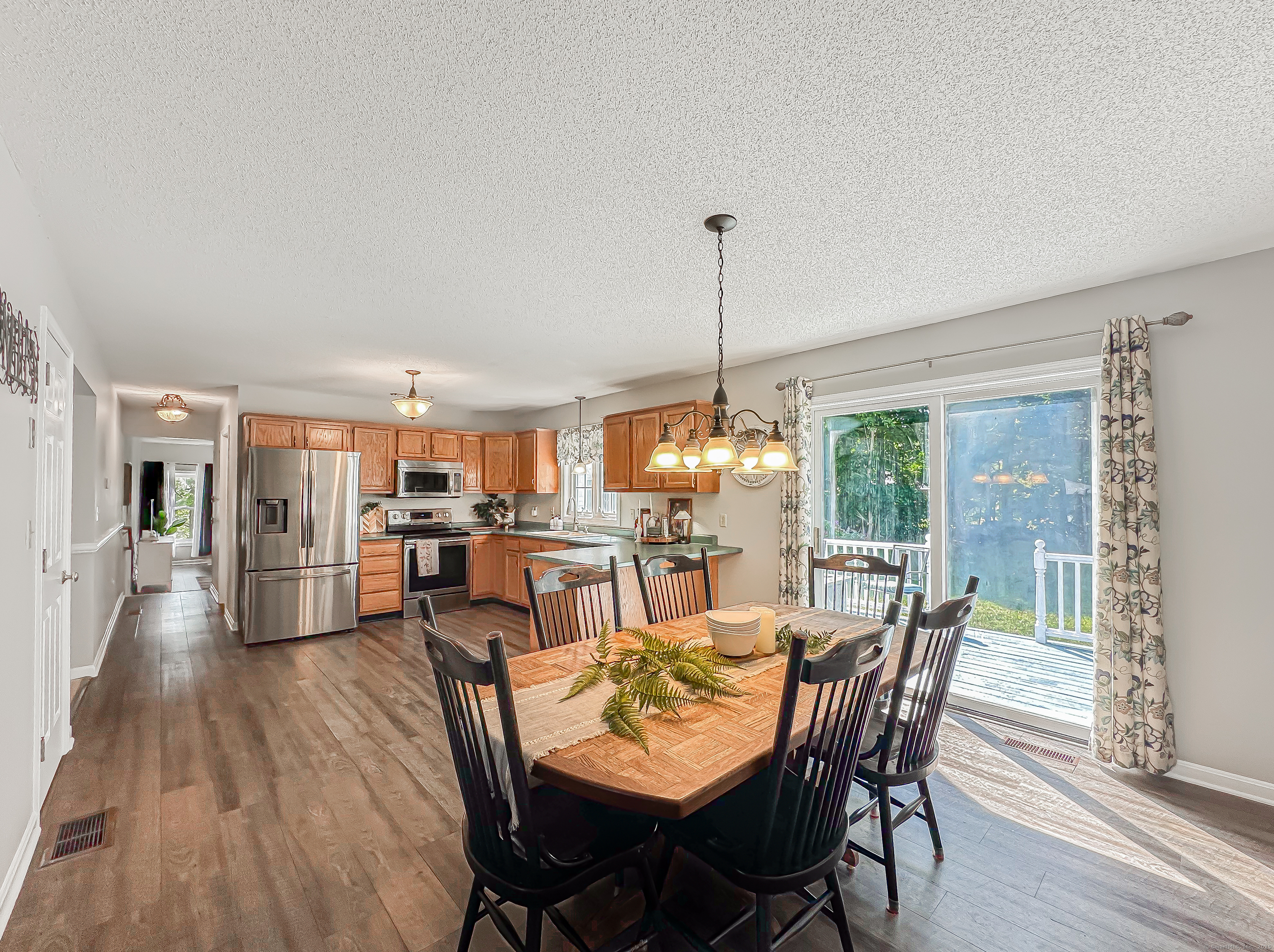 61 Geraldine, Naugatuck, Connecticut 06770