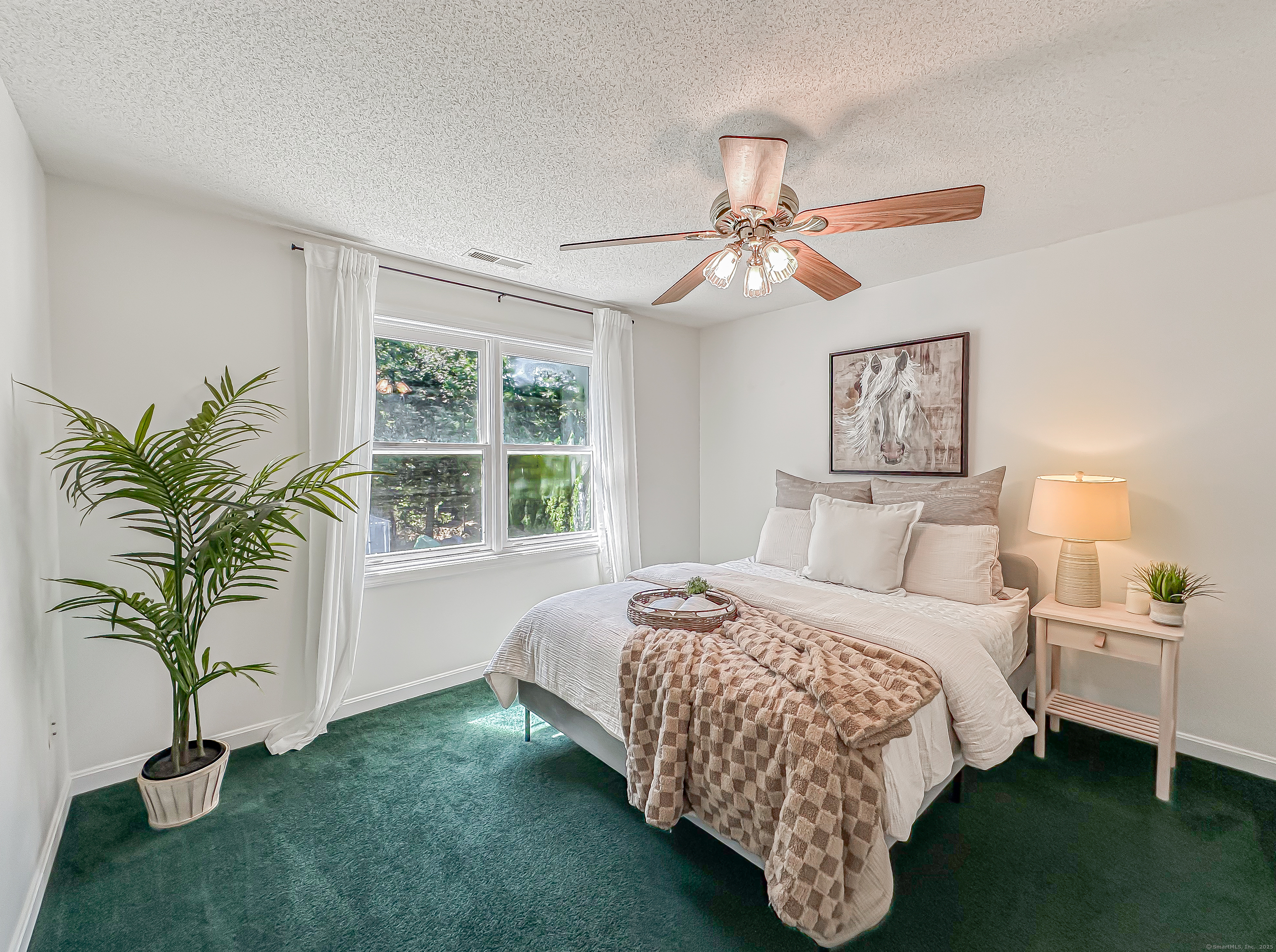 61 Geraldine, Naugatuck, Connecticut 06770