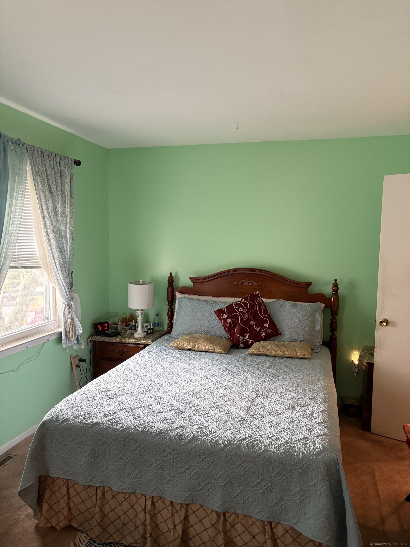 25 Padanaram, Danbury, Connecticut 06811