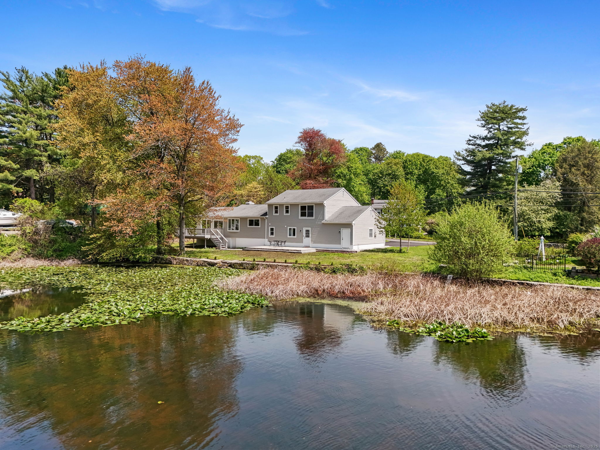 185 Newtown, Norwalk, Connecticut 06851