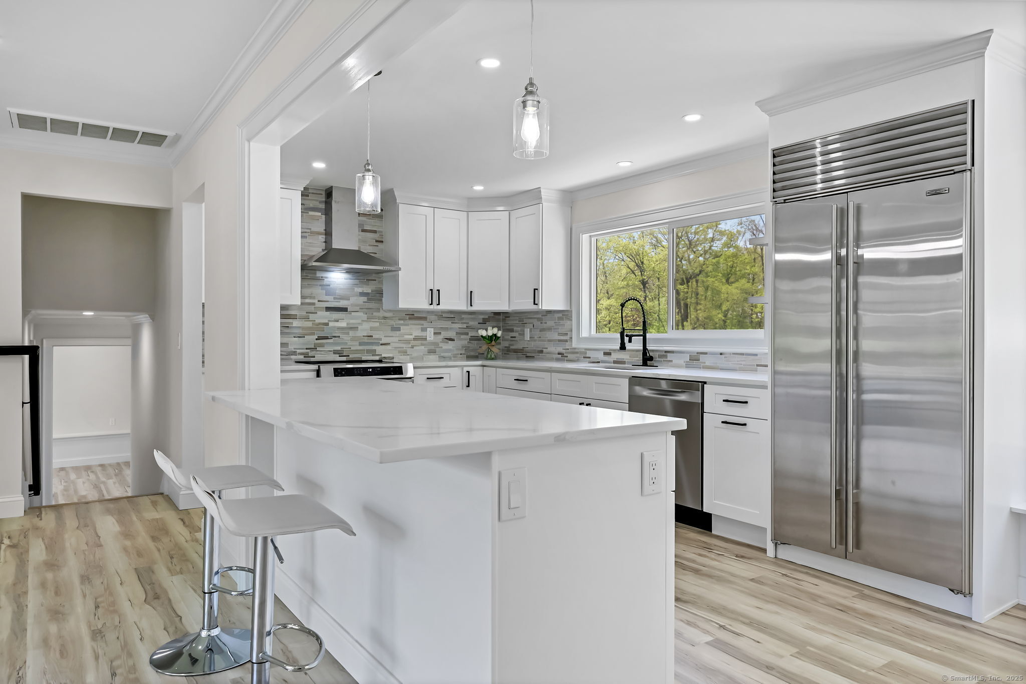 185 Newtown, Norwalk, Connecticut 06851