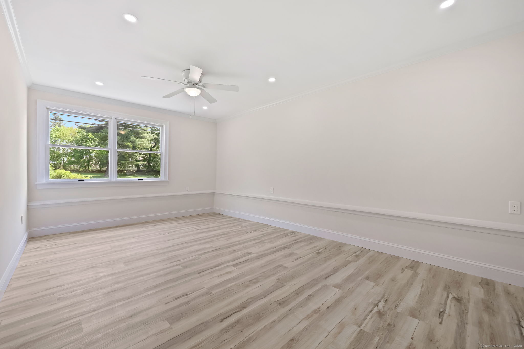 185 Newtown, Norwalk, Connecticut 06851