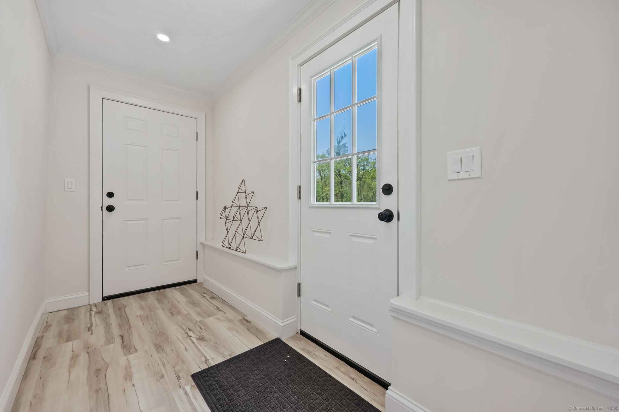 185 Newtown, Norwalk, Connecticut 06851