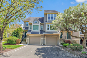 103 Paugusett Circle, Unit 103