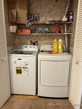 Homes for sale in Danbury, CT | 25 Padanaram Rd #APT 13, Danbury, CT 06811 | MLS# 24093160