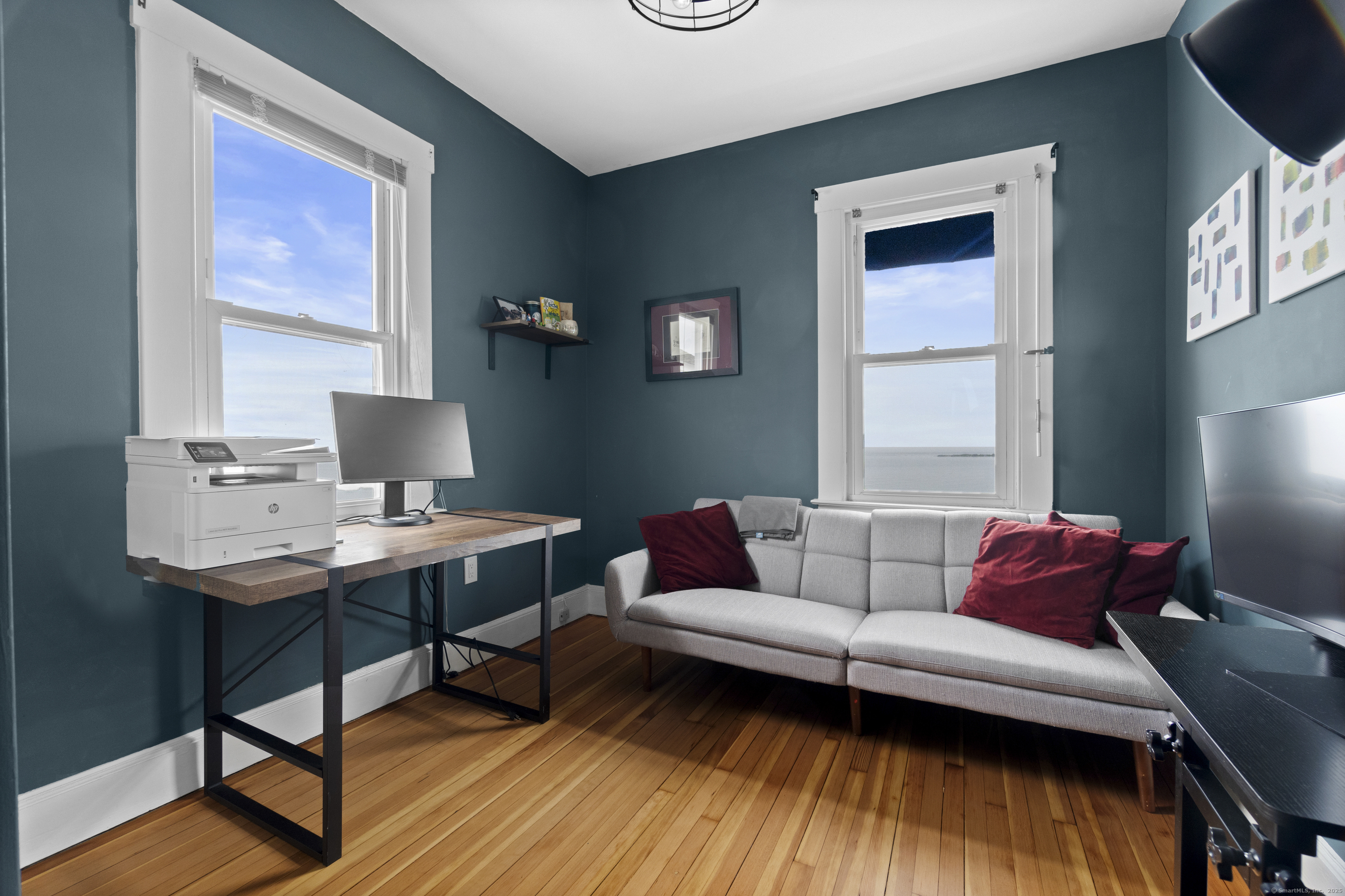 2 Jamaica, East Haven, Connecticut 06512