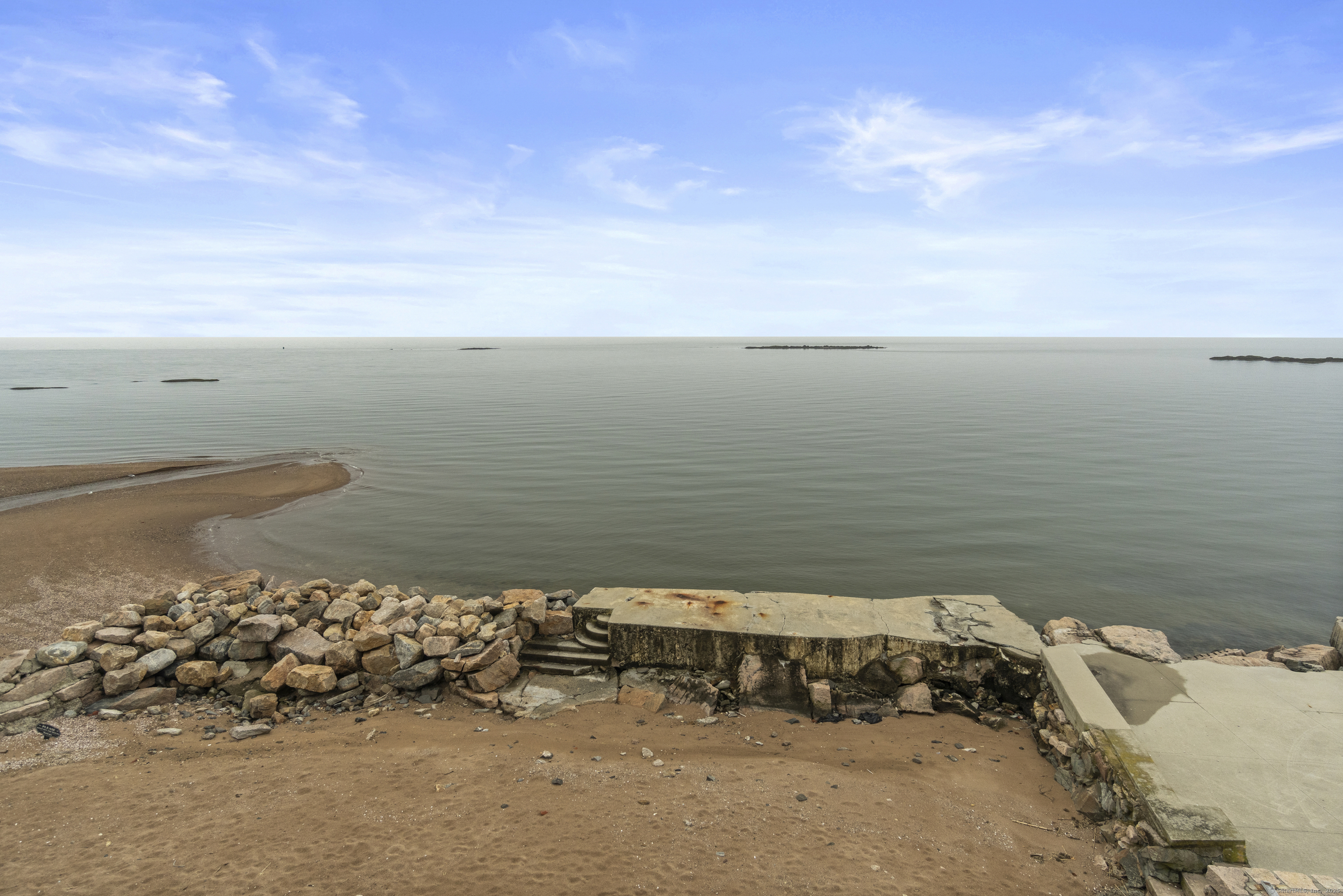 2 Jamaica, East Haven, Connecticut 06512