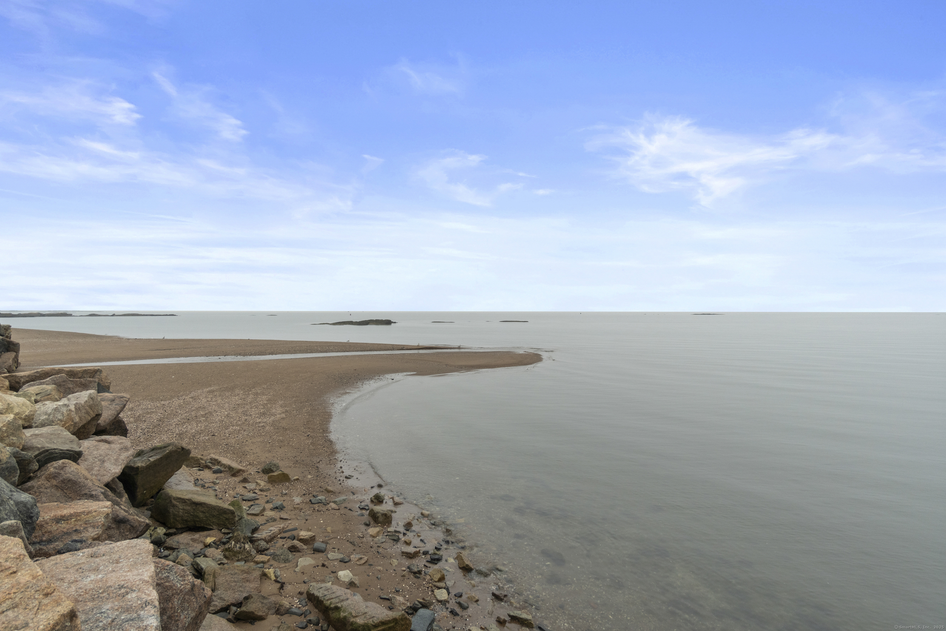 2 Jamaica, East Haven, Connecticut 06512