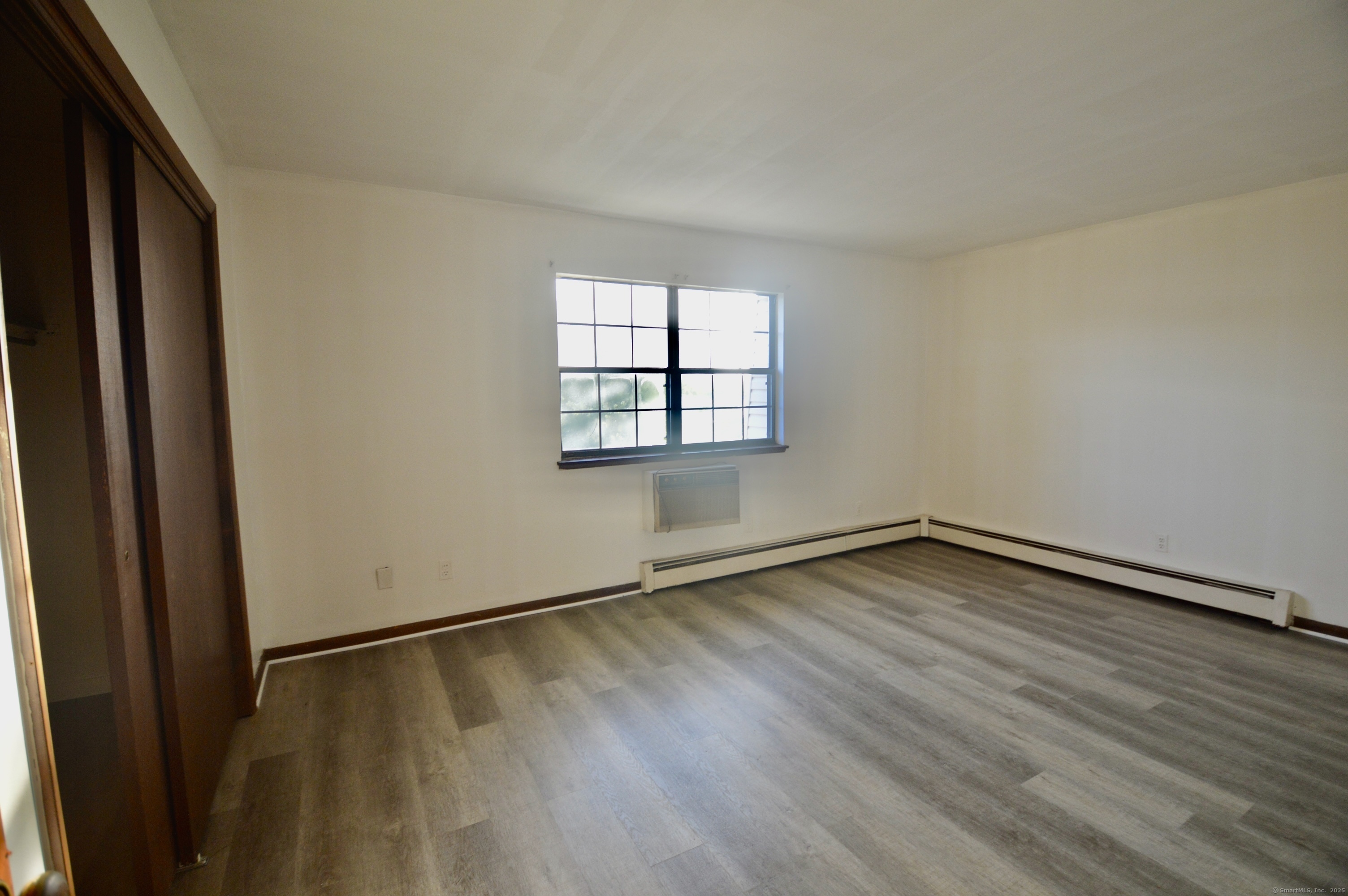 48 Enid, Bridgeport, Connecticut 06606