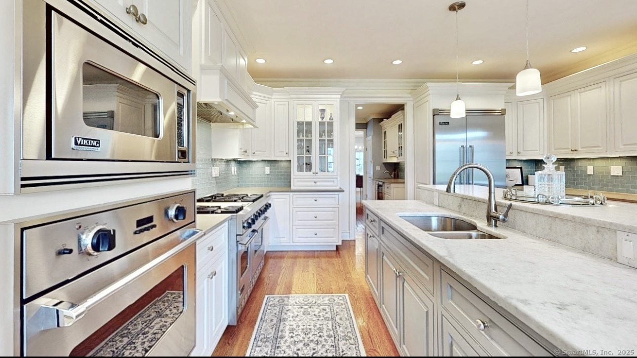 27 Dock, Milford, Connecticut 06460