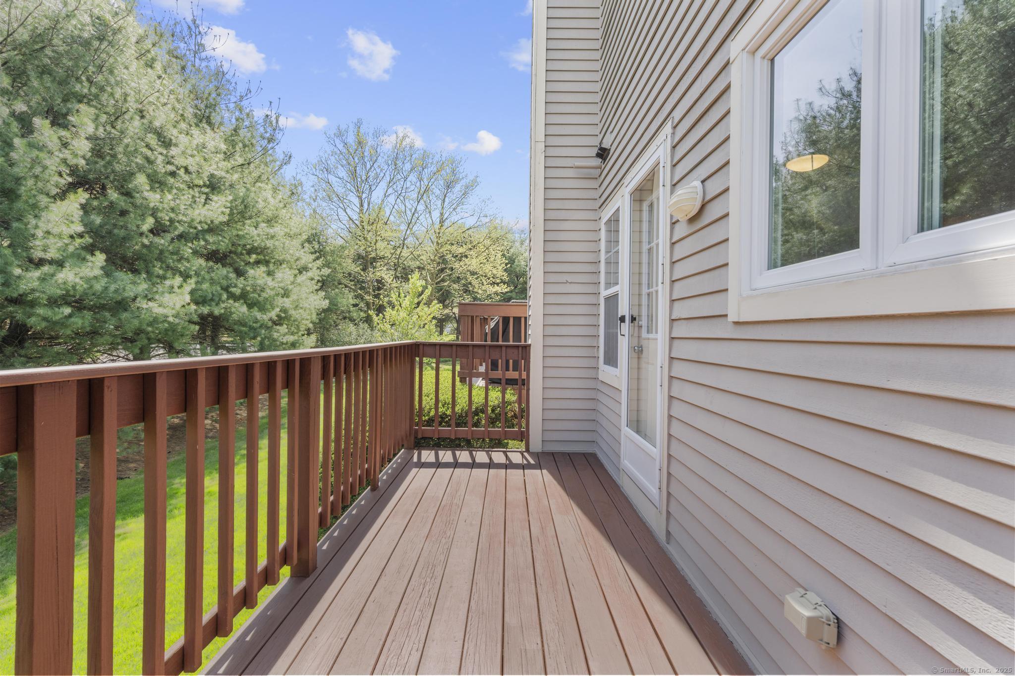 107 Paugusett, Trumbull, Connecticut 06611