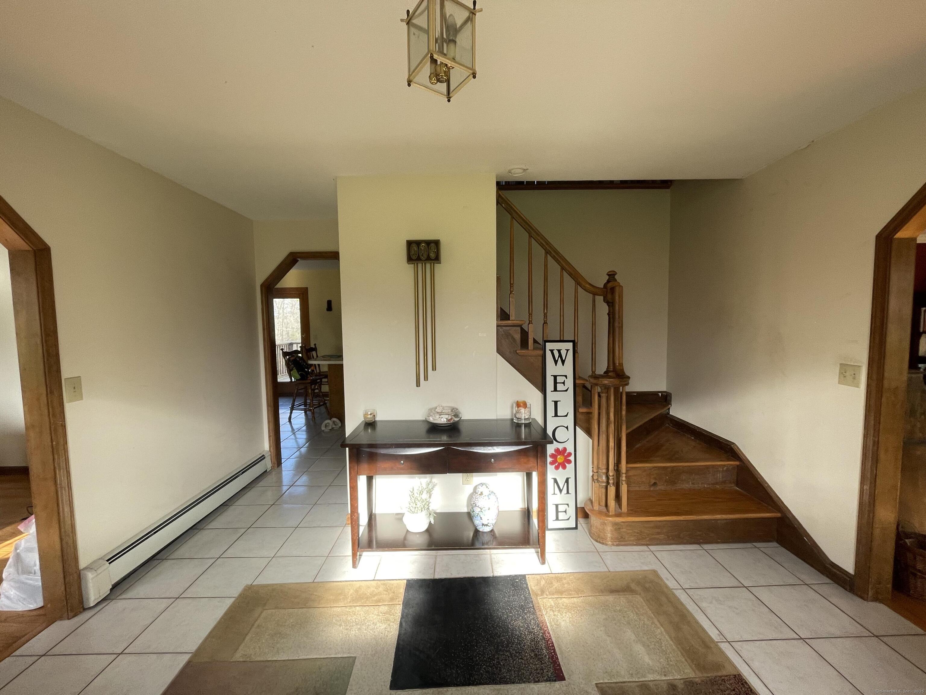 20 Jewel, New Fairfield, Connecticut 06812