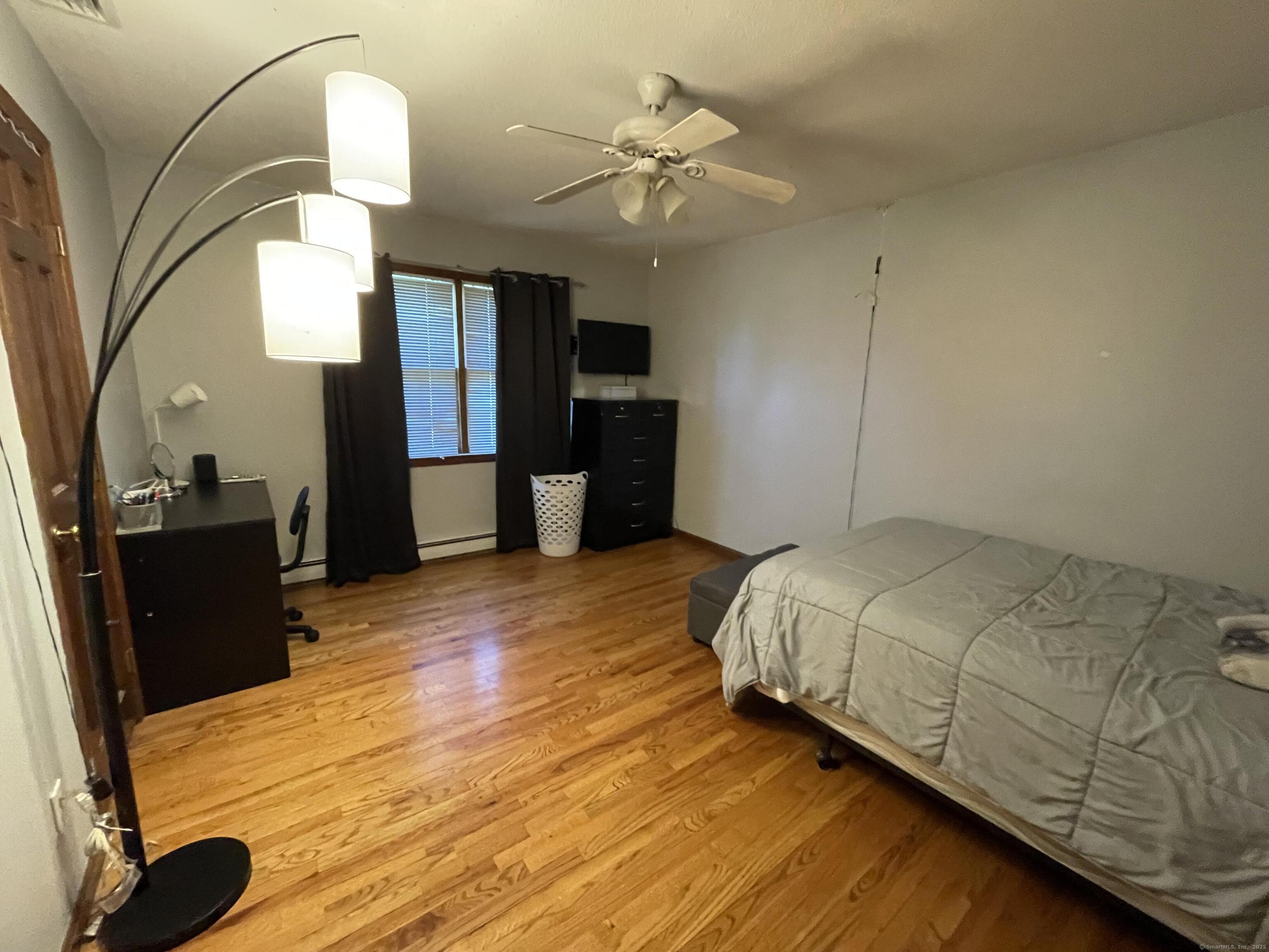 20 Jewel, New Fairfield, Connecticut 06812