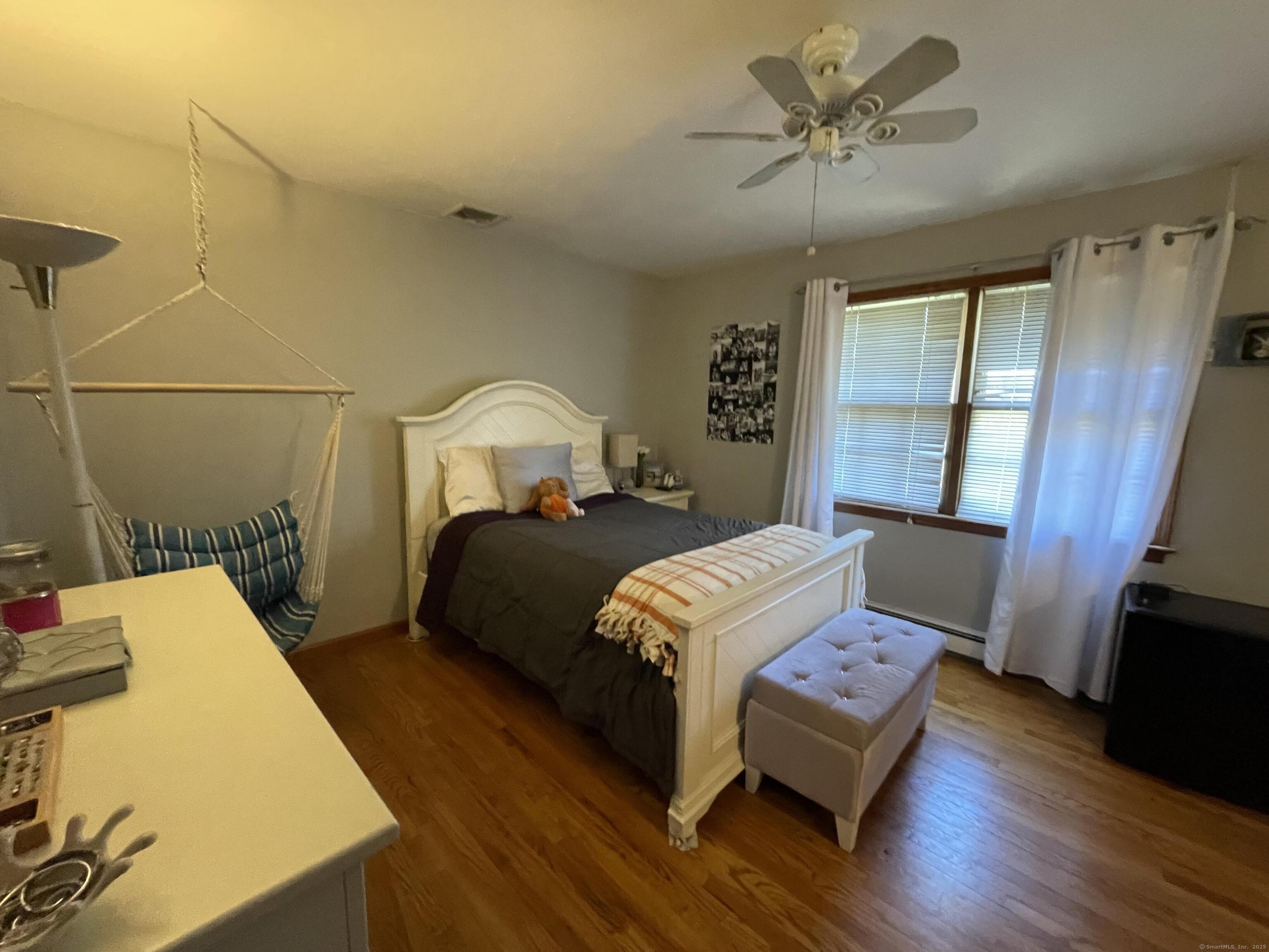 20 Jewel, New Fairfield, Connecticut 06812