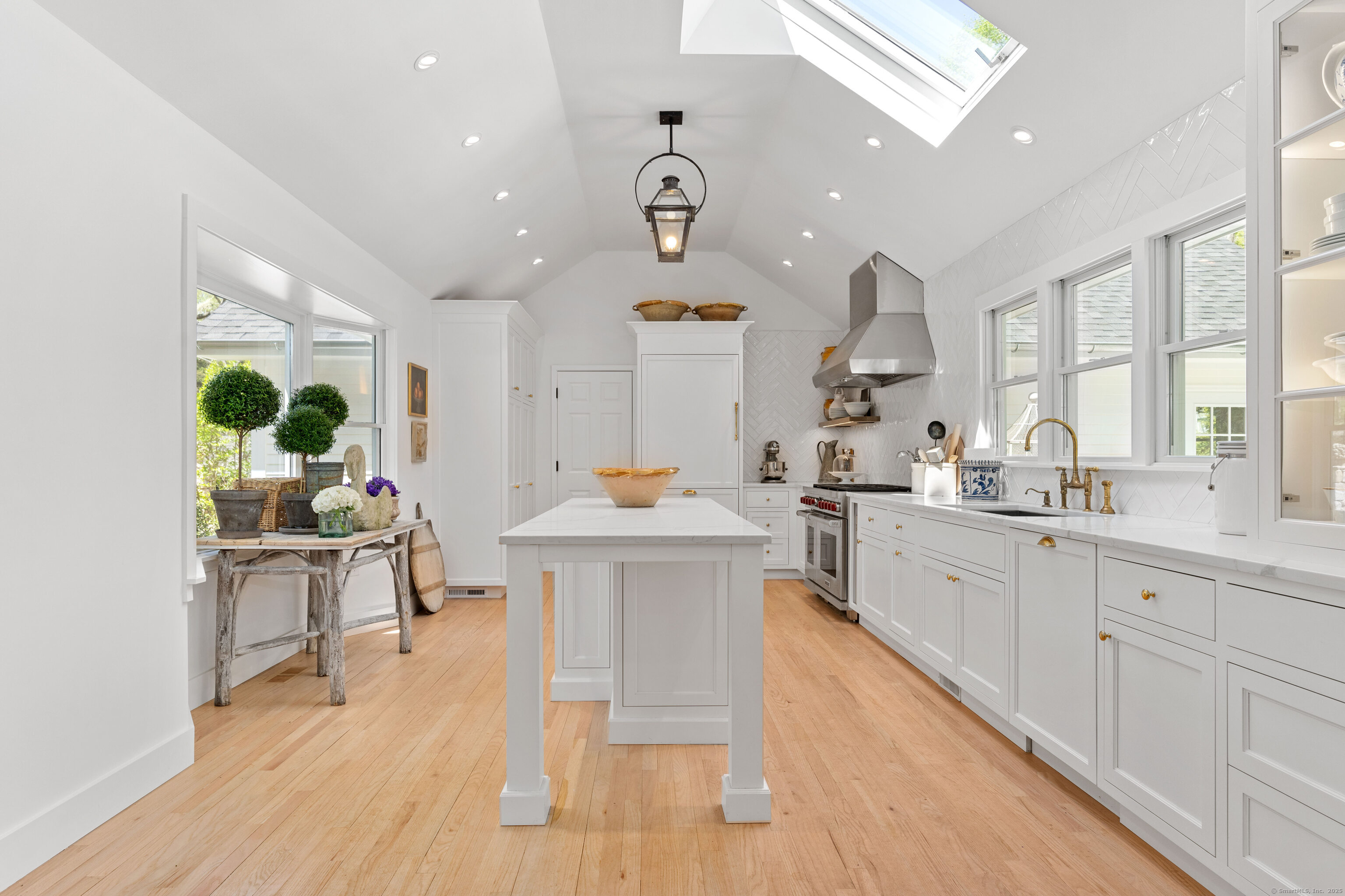 24 Silver Spring, Wilton, Connecticut 06897