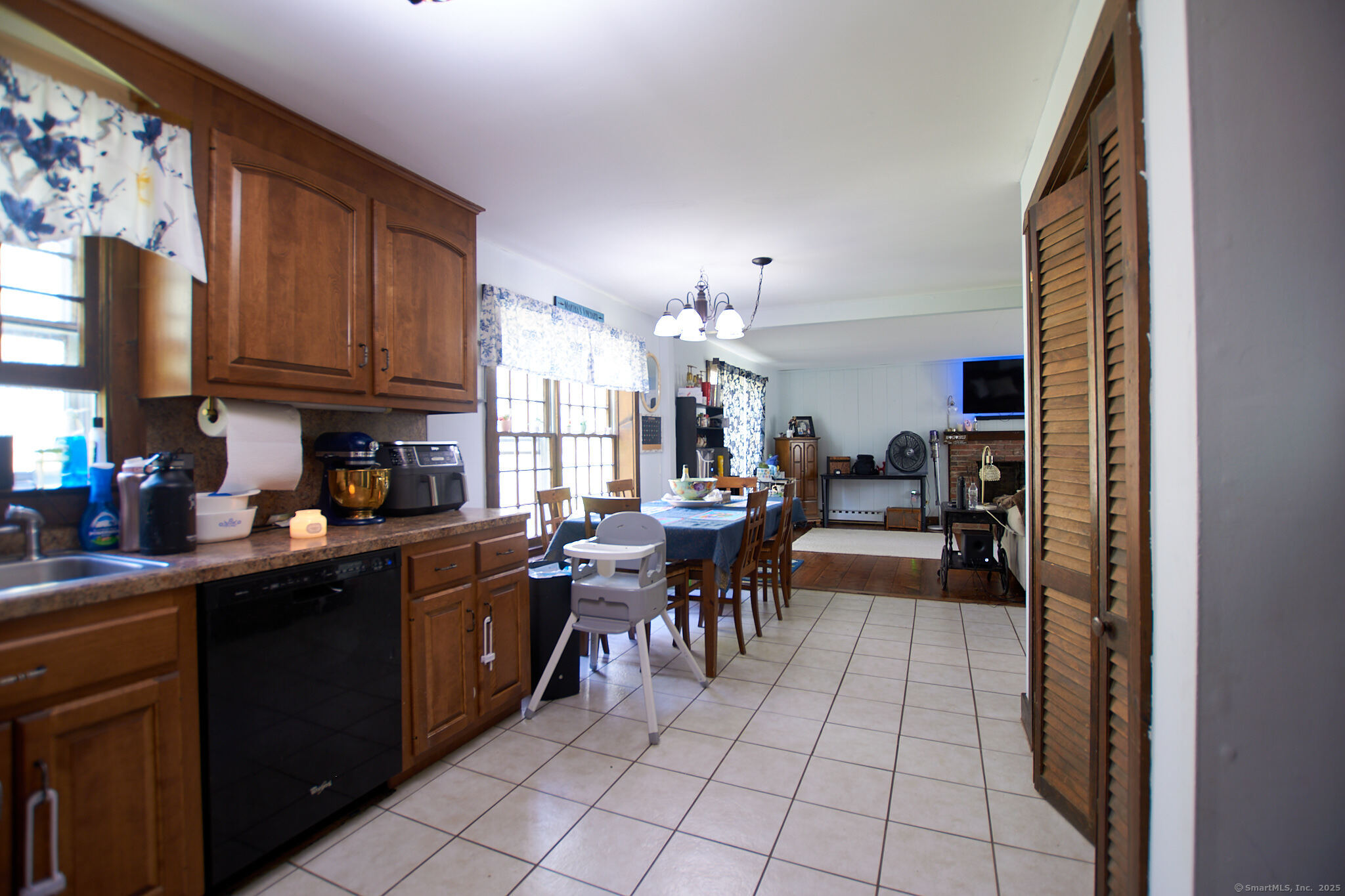 42 Lake, Madison, Connecticut 06443