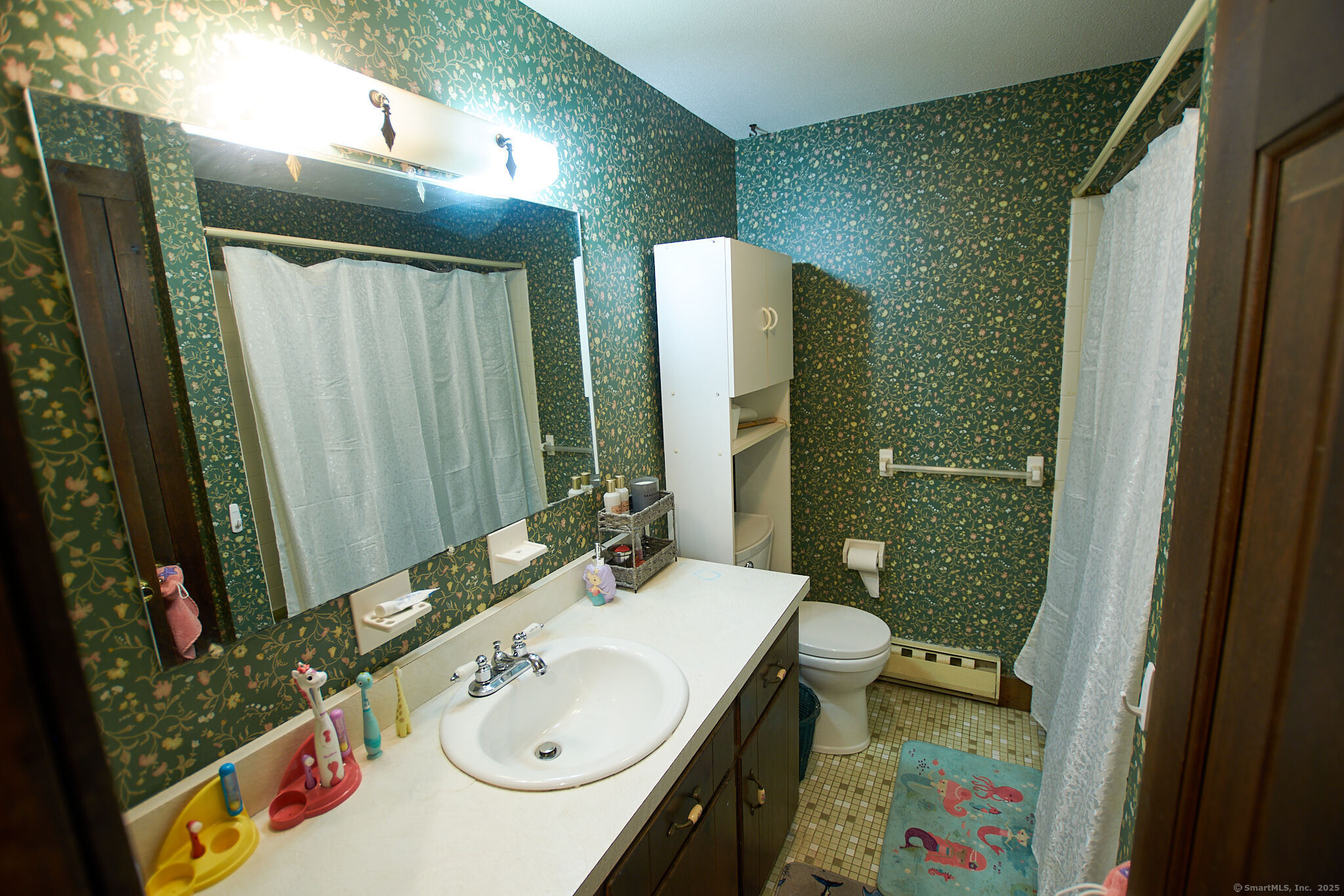 42 Lake, Madison, Connecticut 06443
