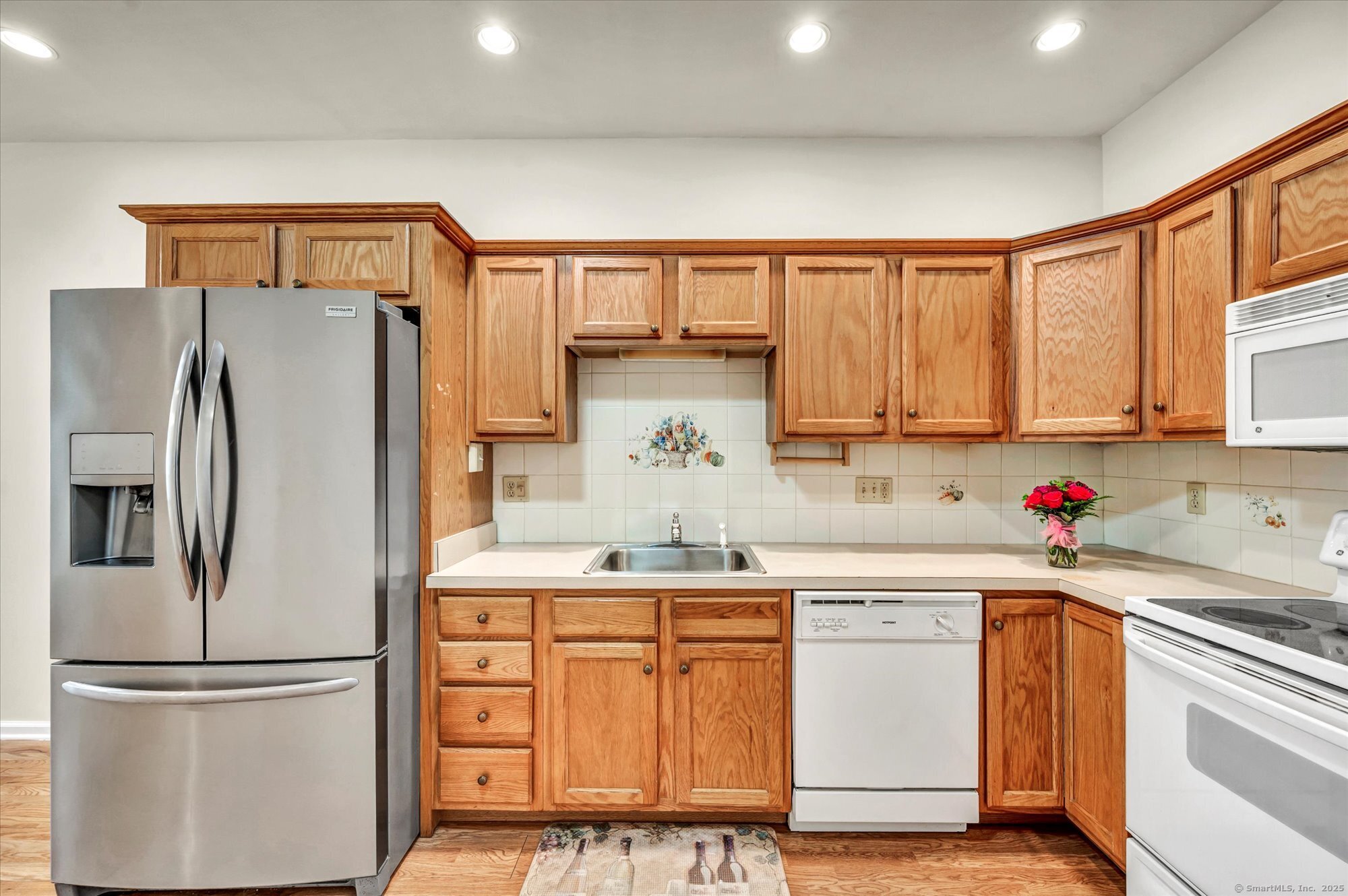 511 Elm, North Haven, Connecticut 06473
