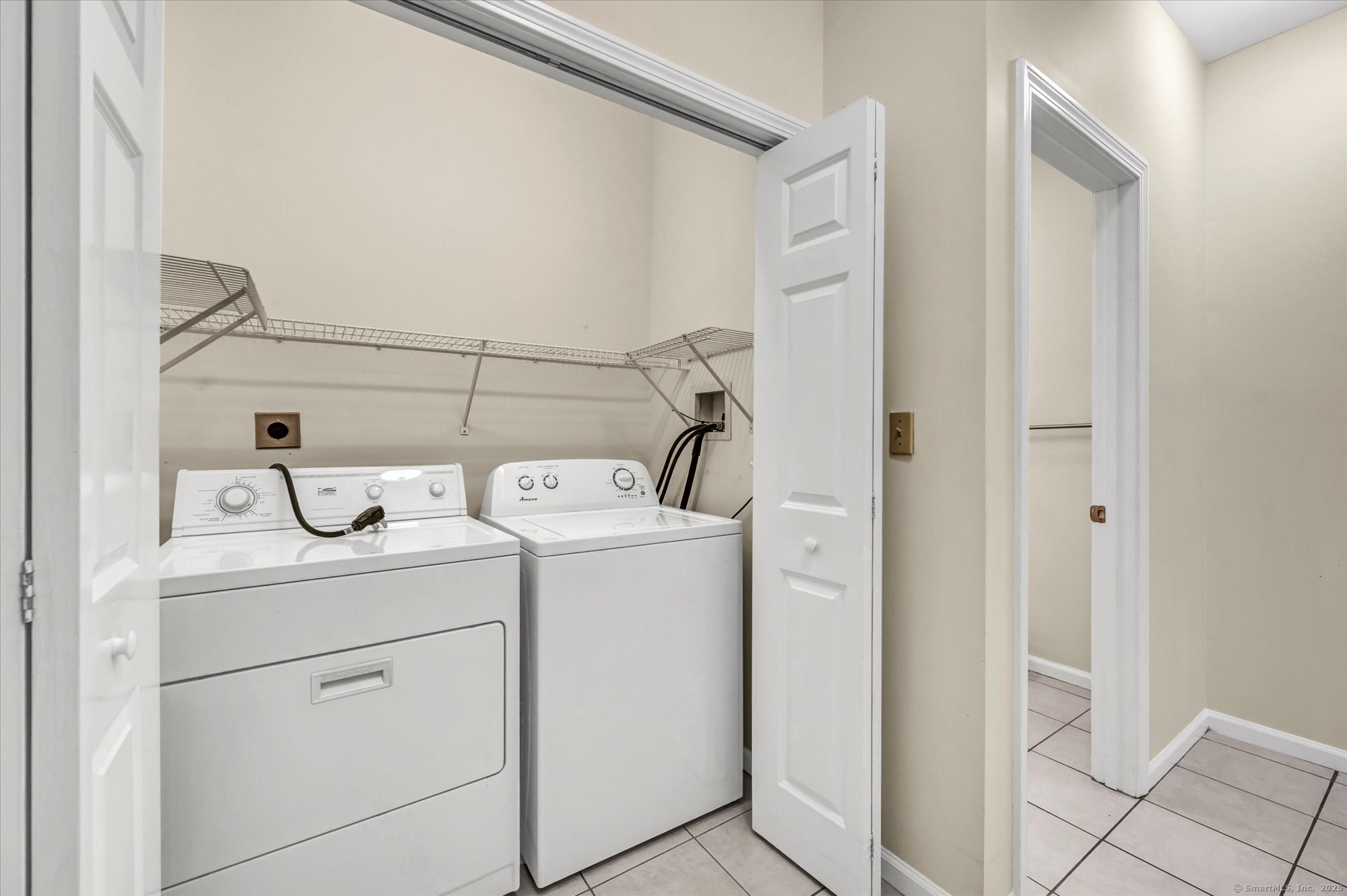 511 Elm, North Haven, Connecticut 06473
