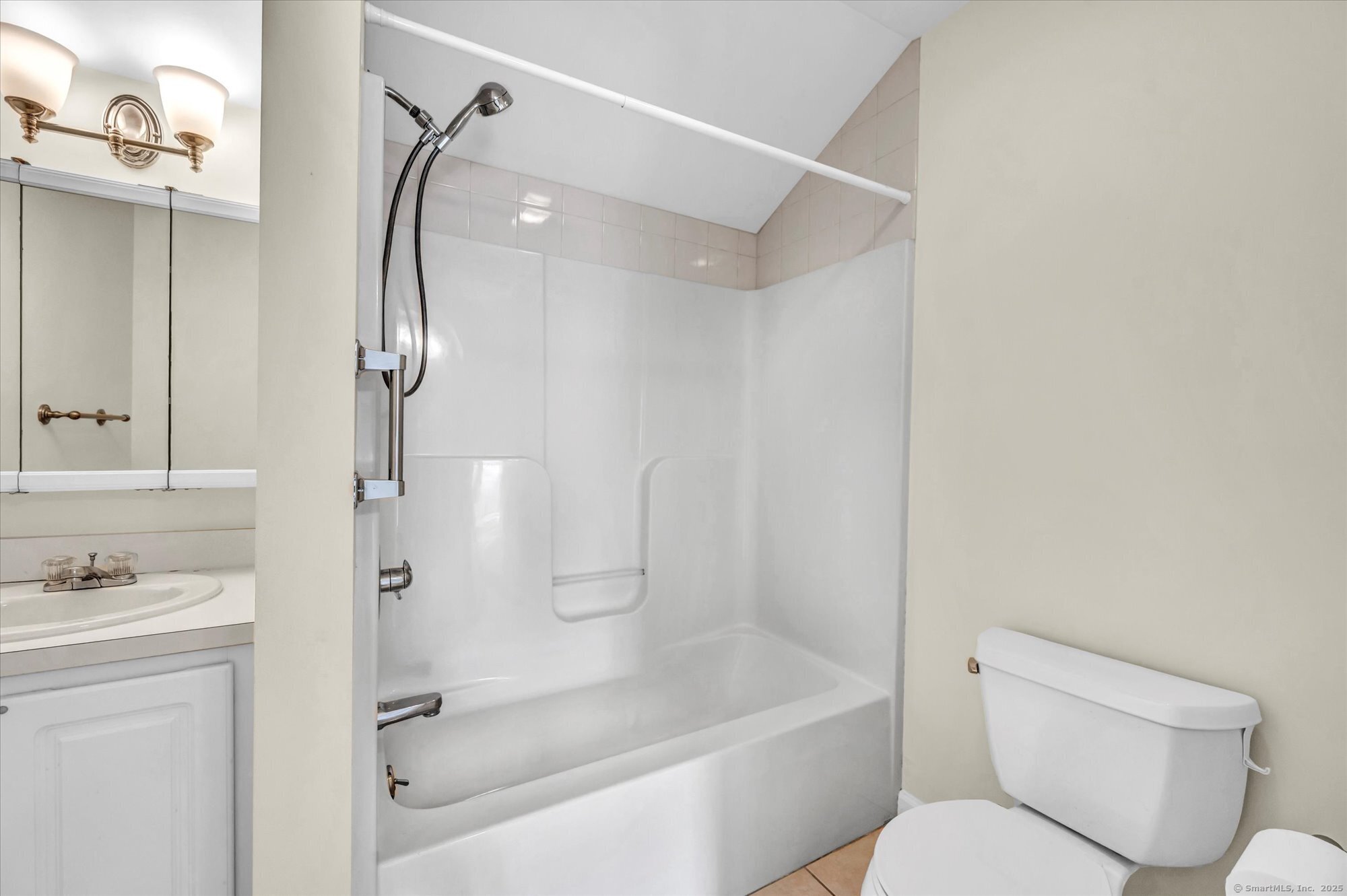 511 Elm, North Haven, Connecticut 06473