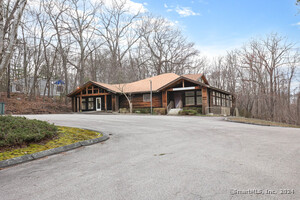 Homes for sale in Putnam, CT | 333 Pomfret St, Putnam, CT 06260 | MLS# 24093248