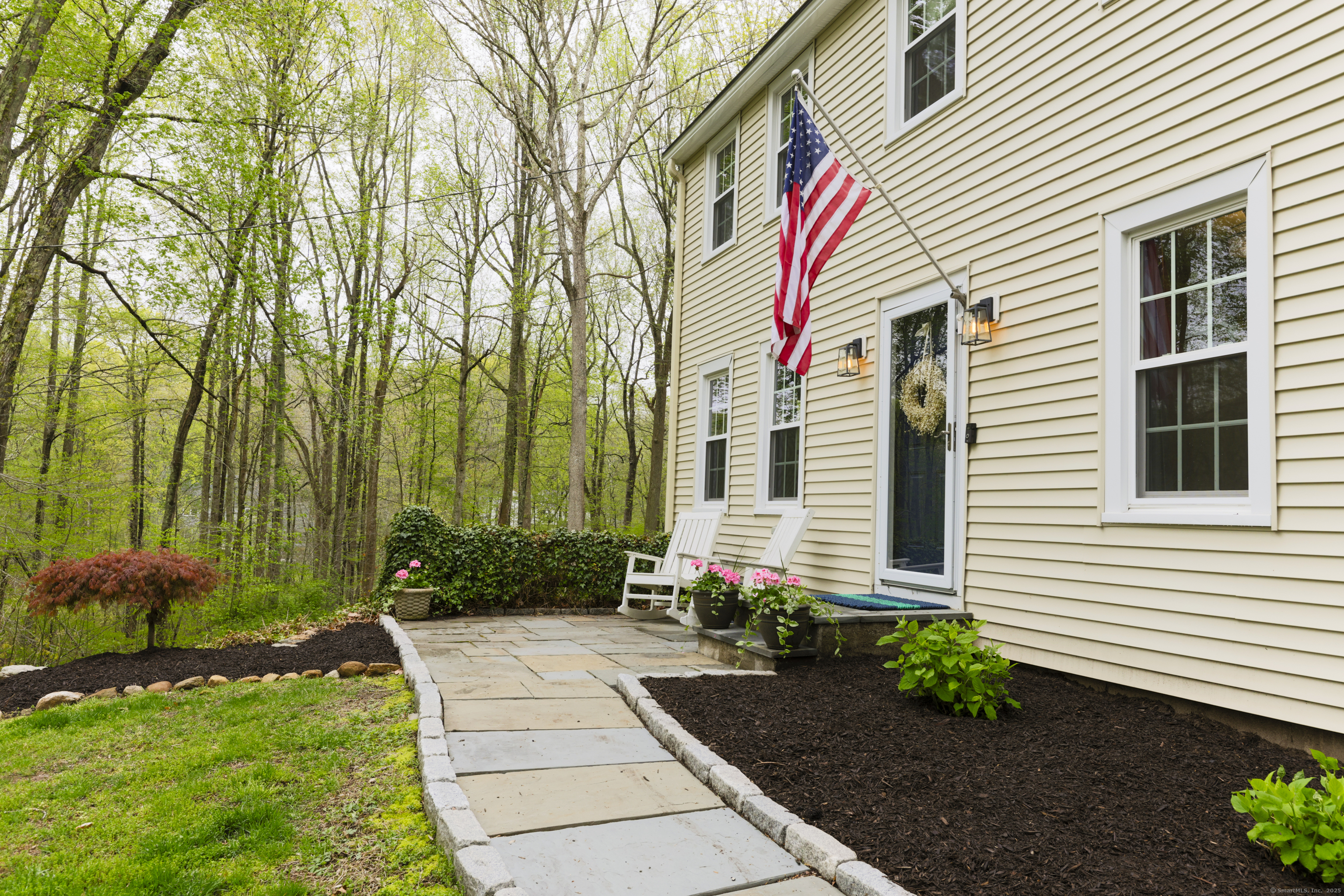 81 Colonial, Madison, Connecticut 06443
