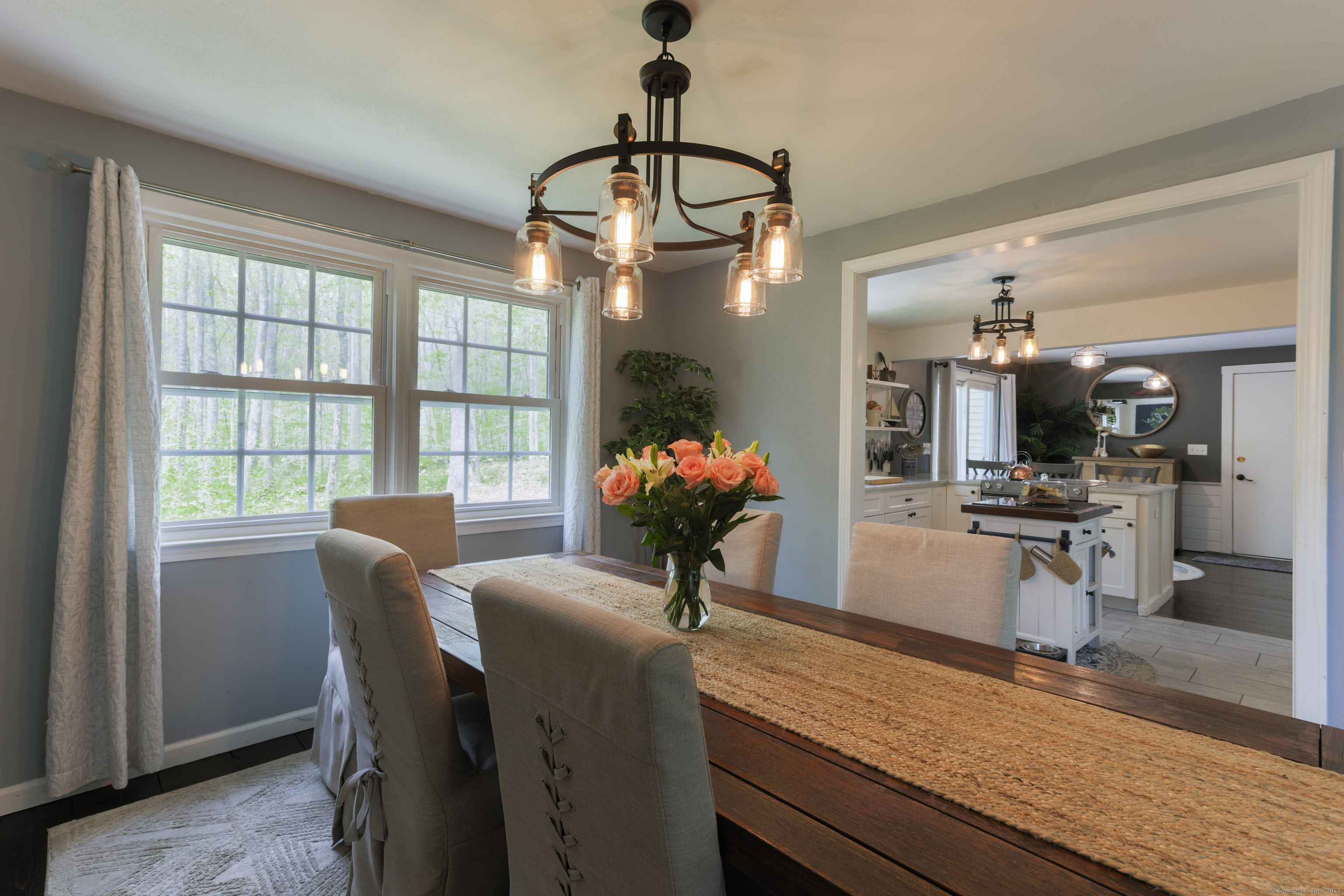 81 Colonial, Madison, Connecticut 06443