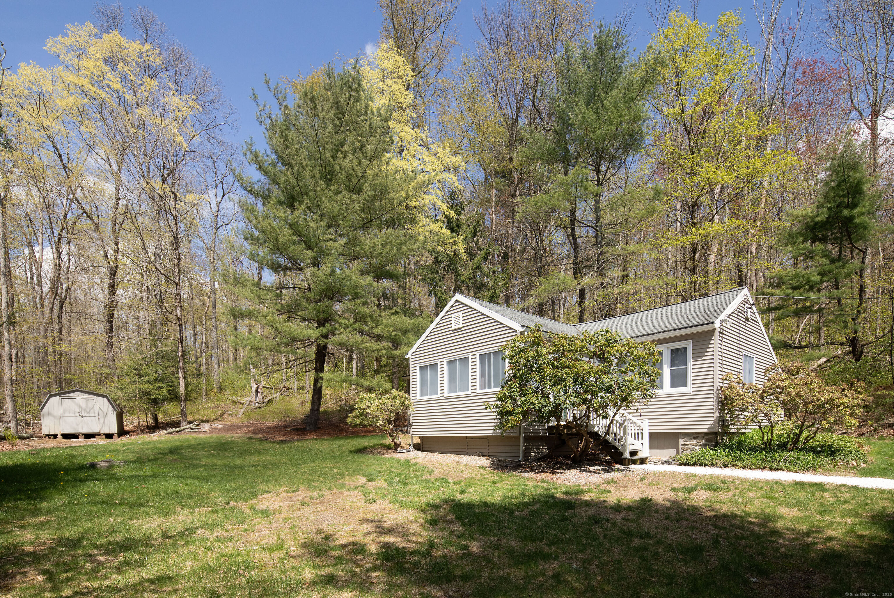 174 Bunker Hill, Cornwall, Connecticut 06796