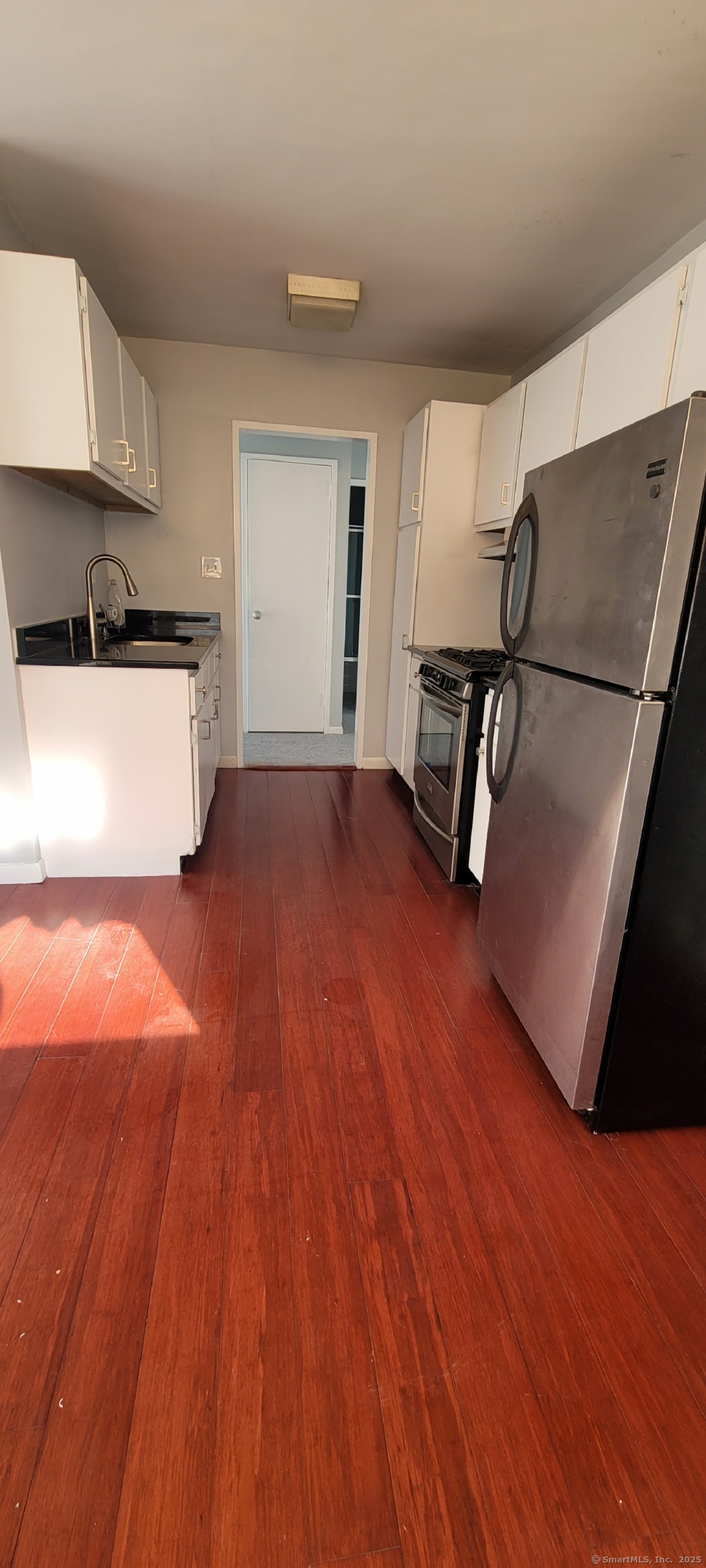 2370 North, Bridgeport, Connecticut 06604