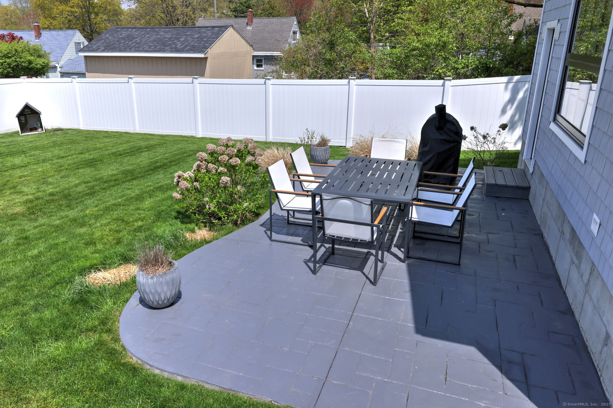 52 Canterbury, Milford, Connecticut 06460