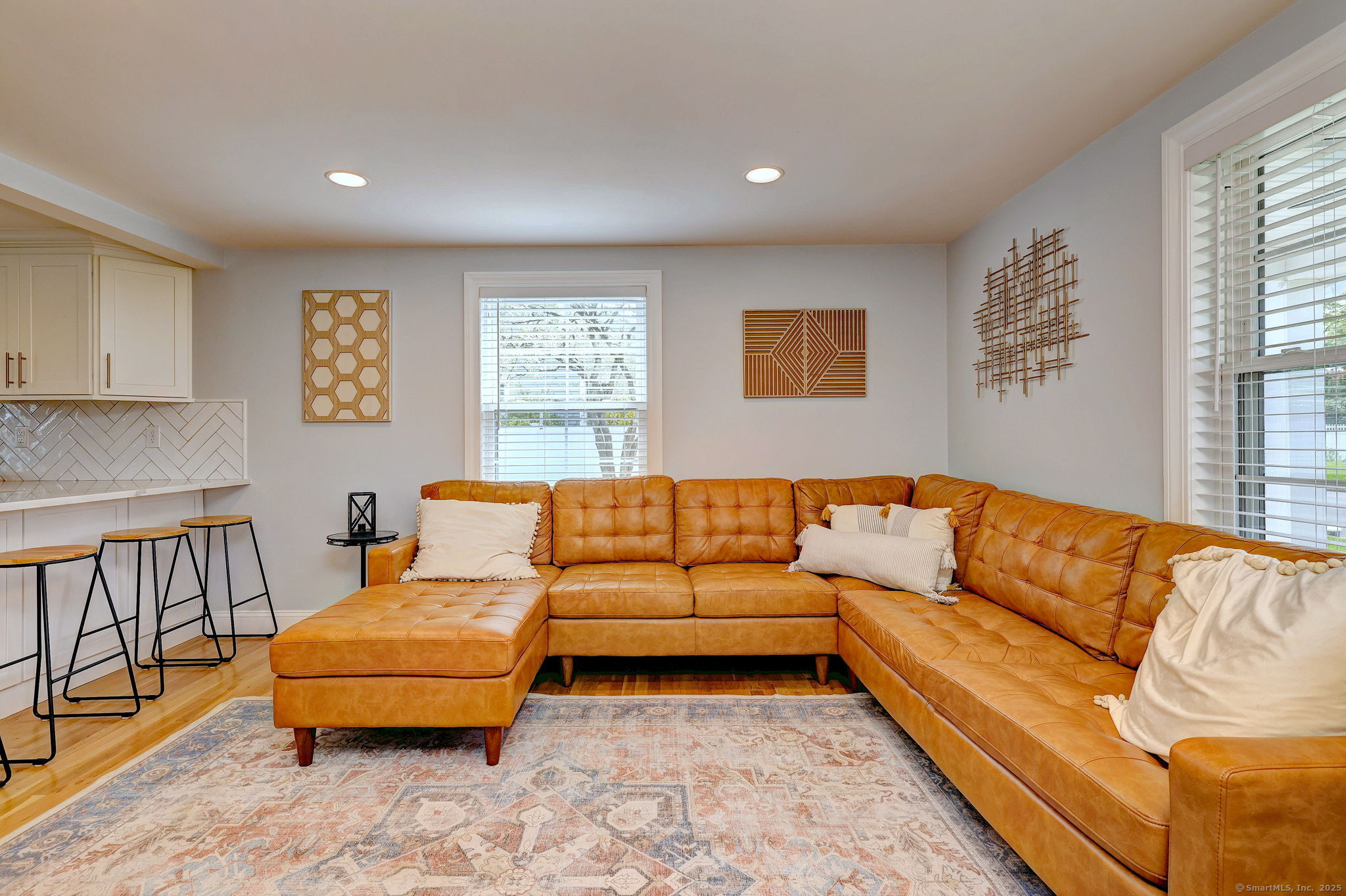 52 Canterbury, Milford, Connecticut 06460