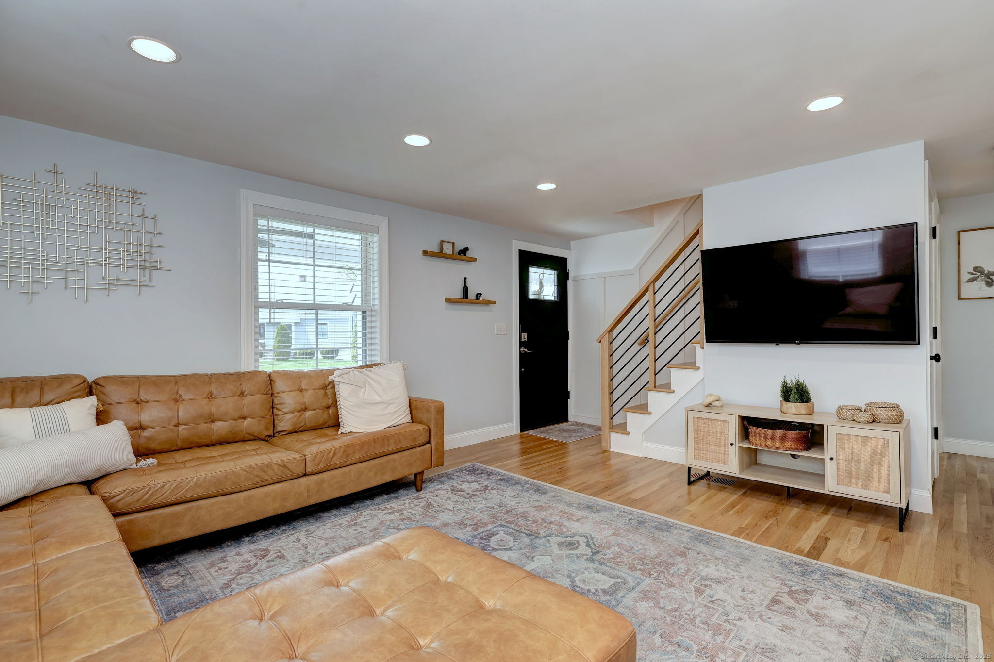52 Canterbury, Milford, Connecticut 06460
