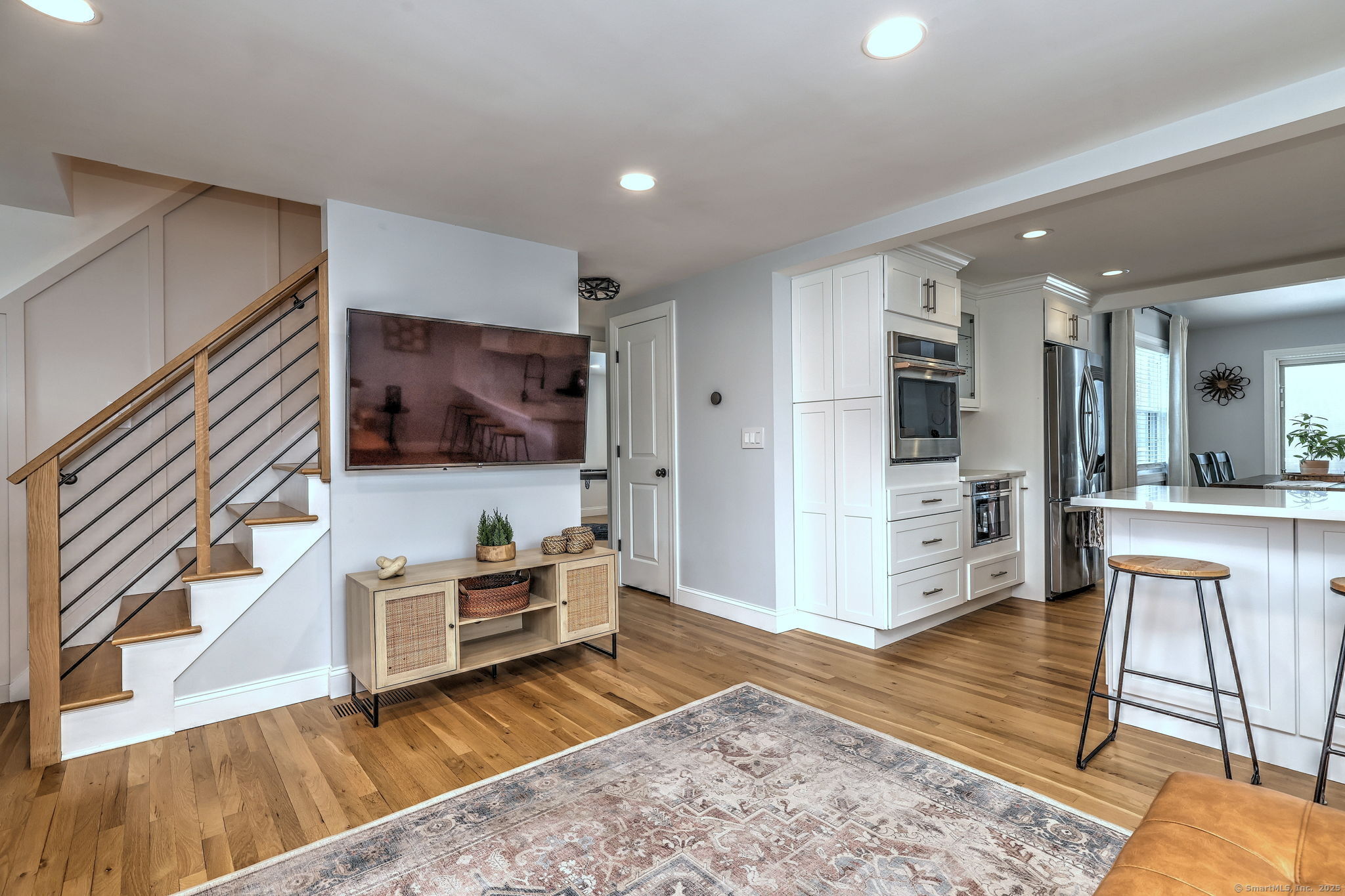 52 Canterbury, Milford, Connecticut 06460