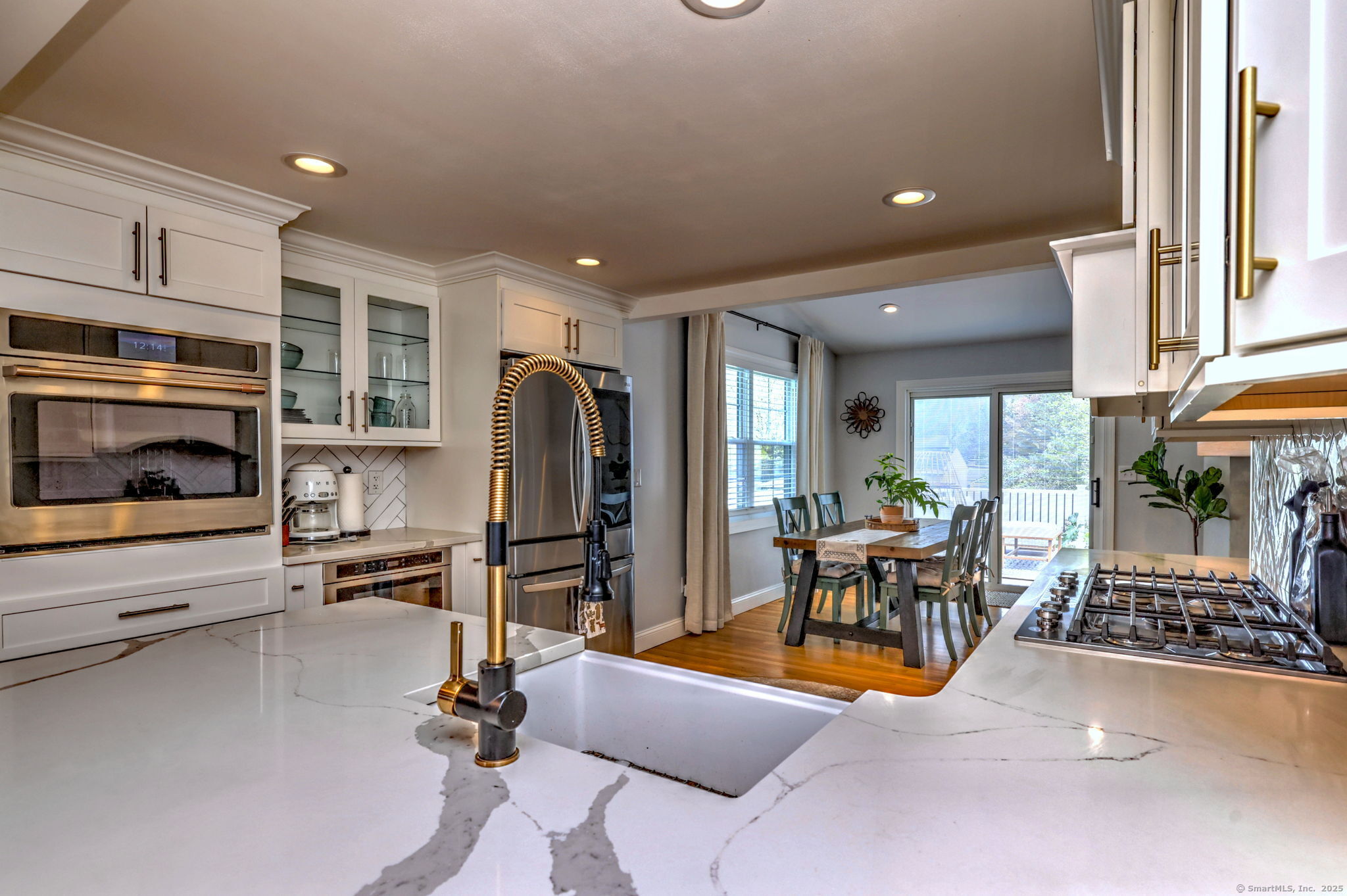 52 Canterbury, Milford, Connecticut 06460