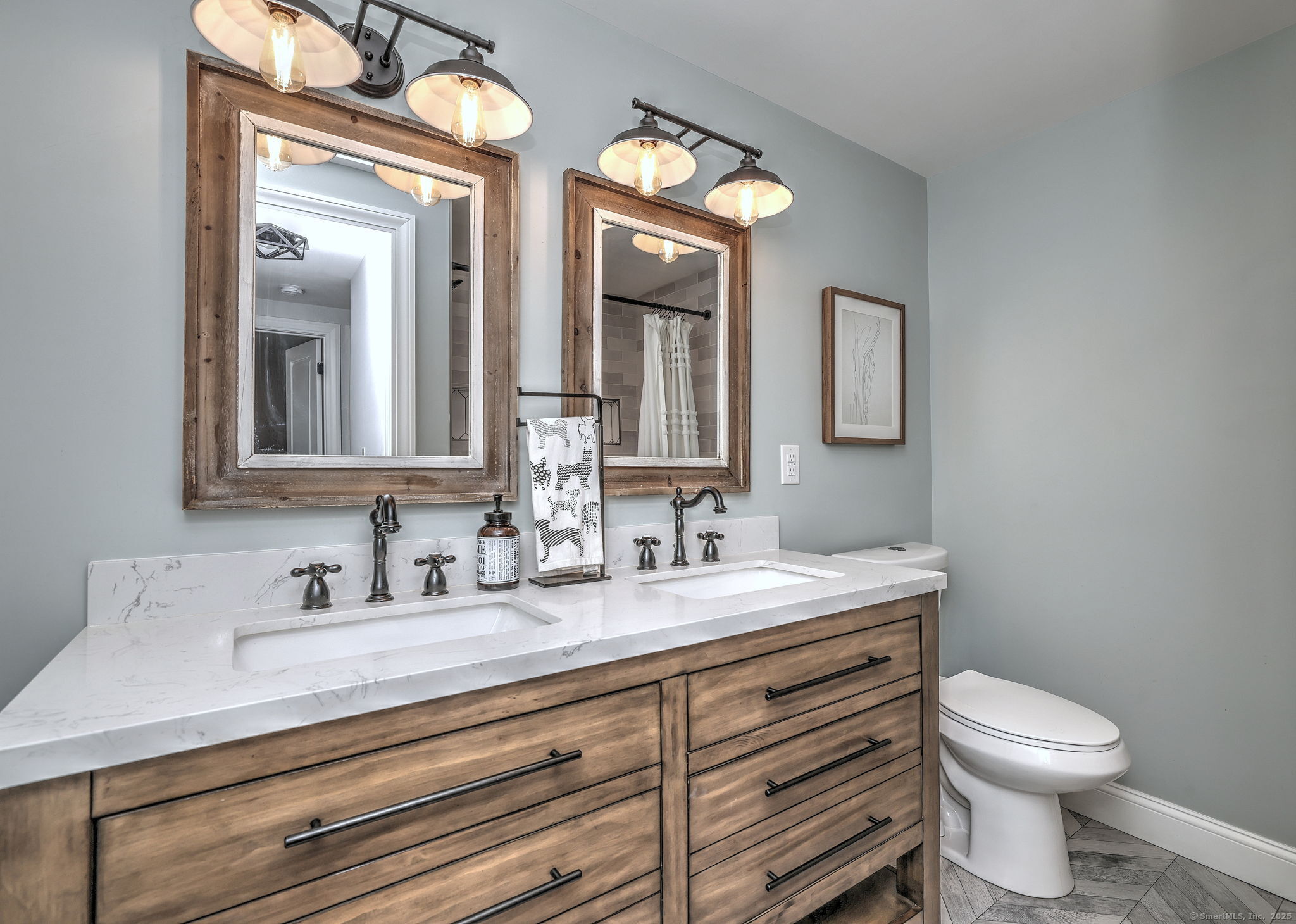 52 Canterbury, Milford, Connecticut 06460