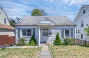 38 Silvermine Avenue