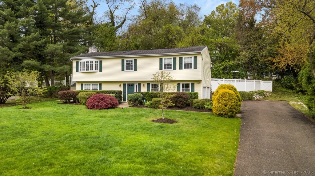 5 Tarone, Norwalk, Connecticut 06851