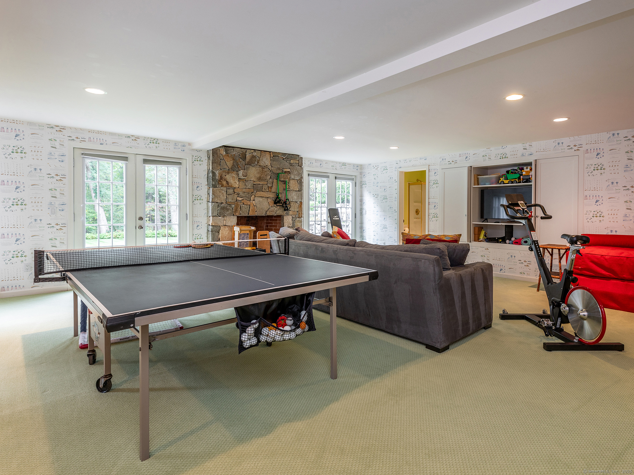 16 Sentry Hill, Roxbury, Connecticut 06783