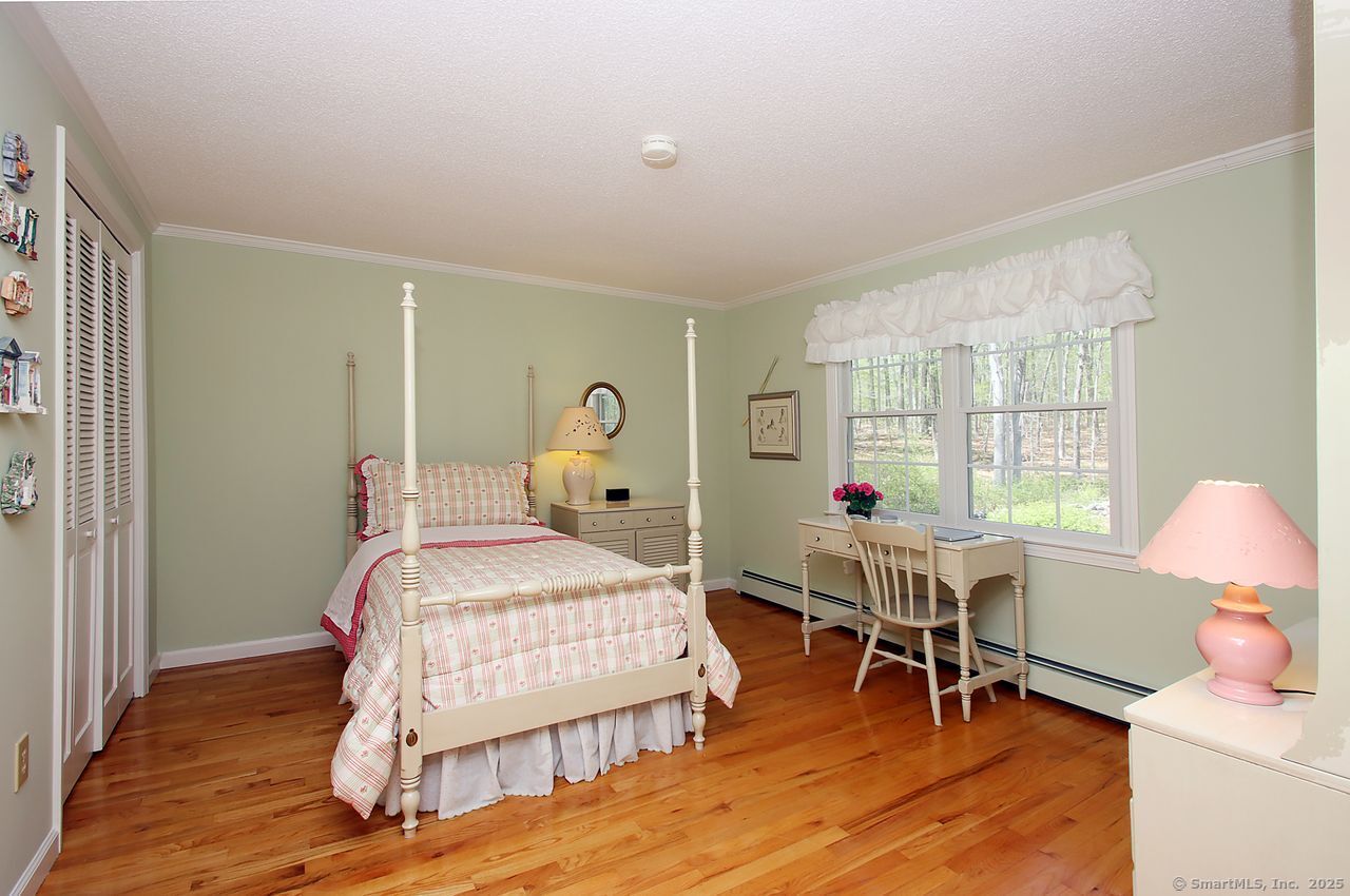 68 White Cedar, Madison, Connecticut 06443