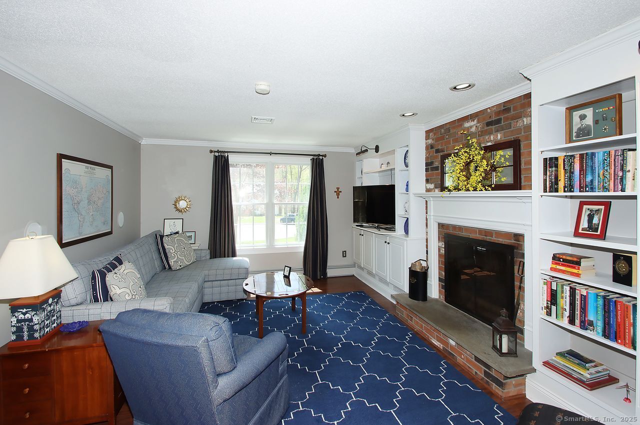 68 White Cedar, Madison, Connecticut 06443